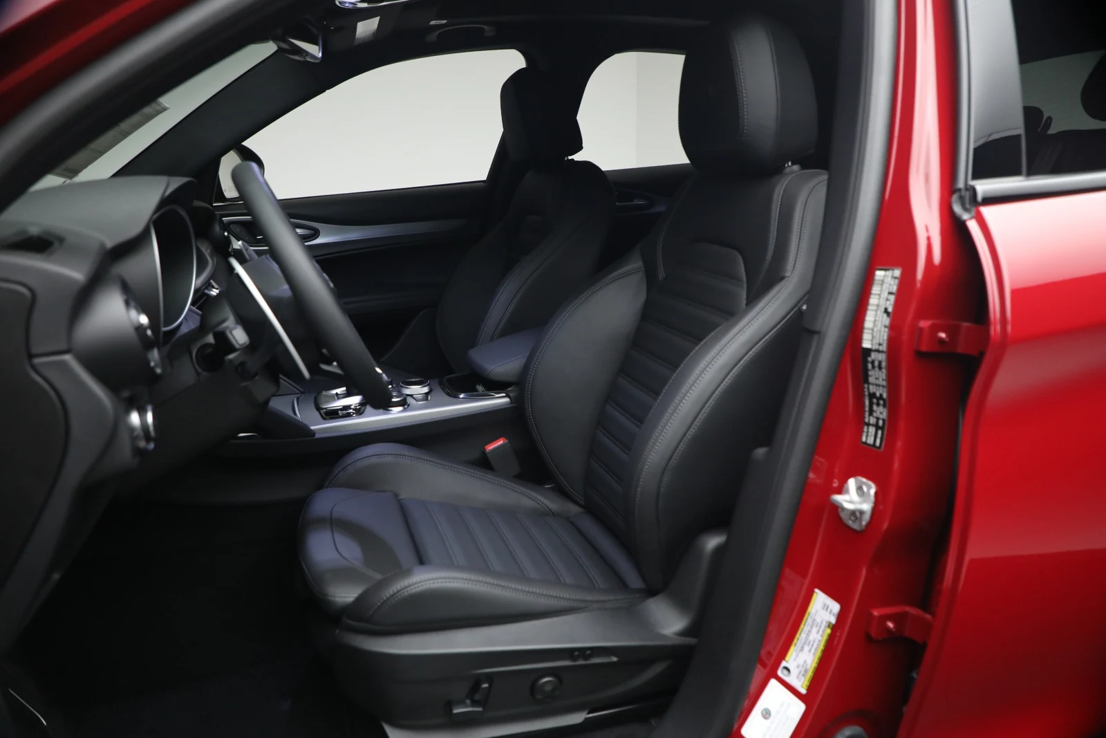 2026 Alfa Romeo Stelvio, 15/20