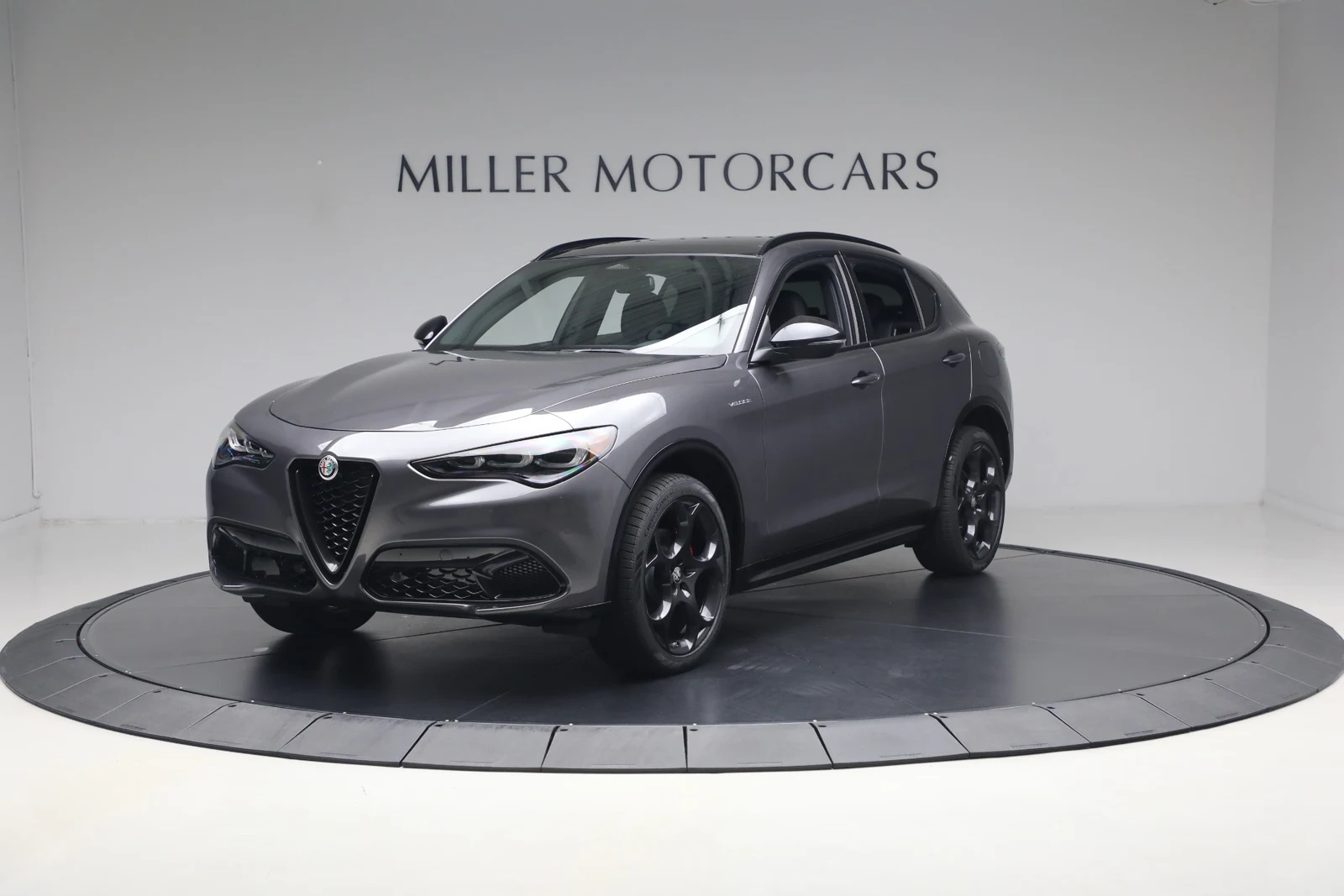 2026 Alfa Romeo Stelvio, 2/20