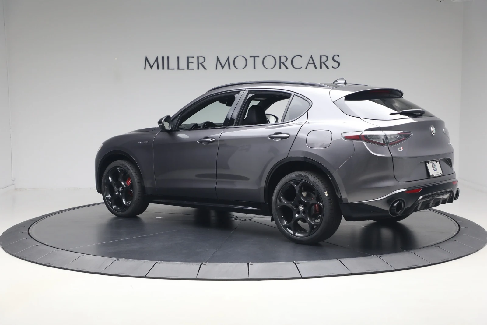 2026 Alfa Romeo Stelvio, 4/20