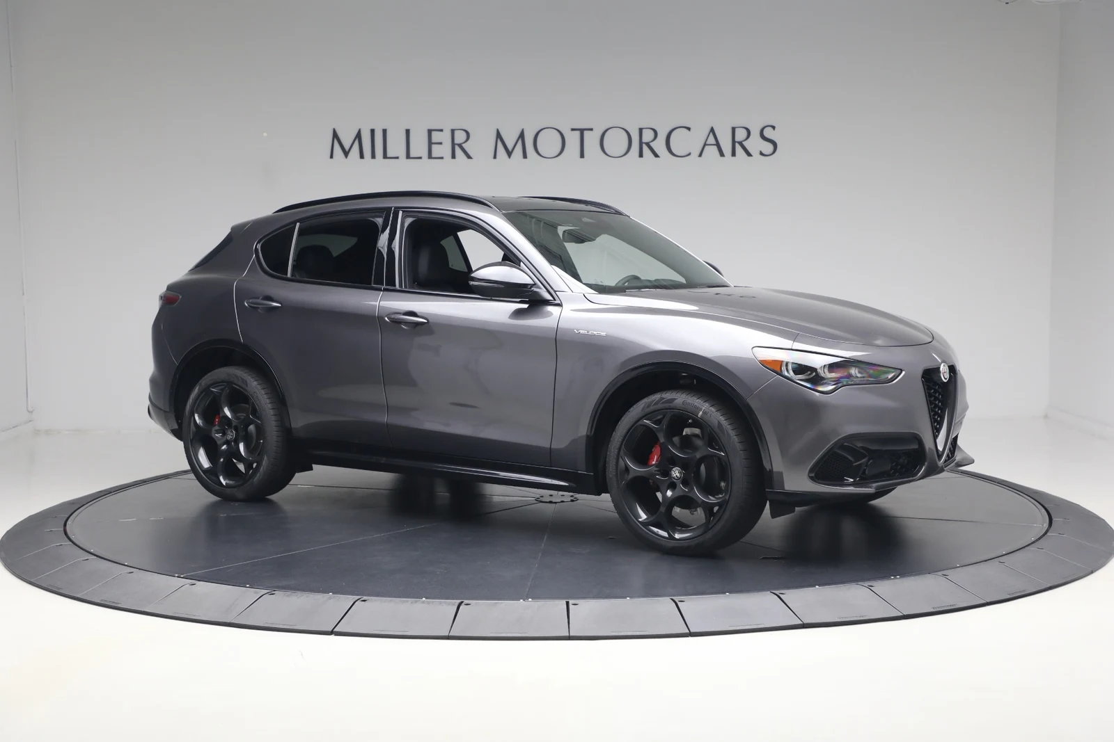 2026 Alfa Romeo Stelvio, 10/20
