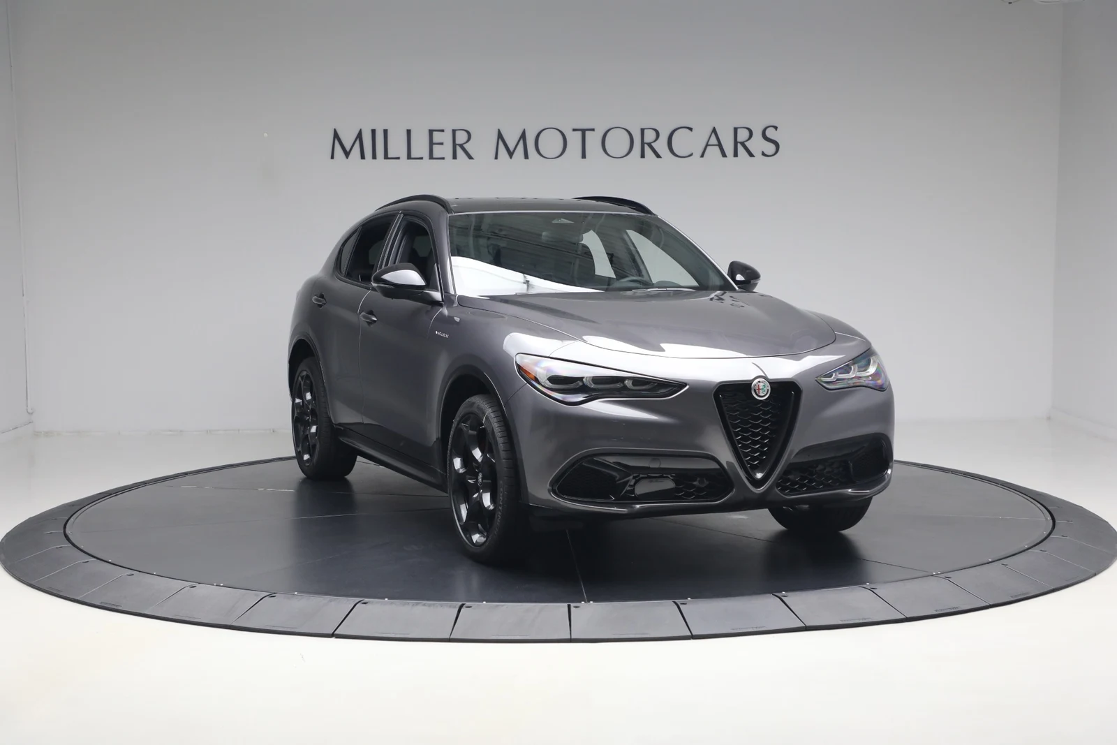 2026 Alfa Romeo Stelvio, 11/20