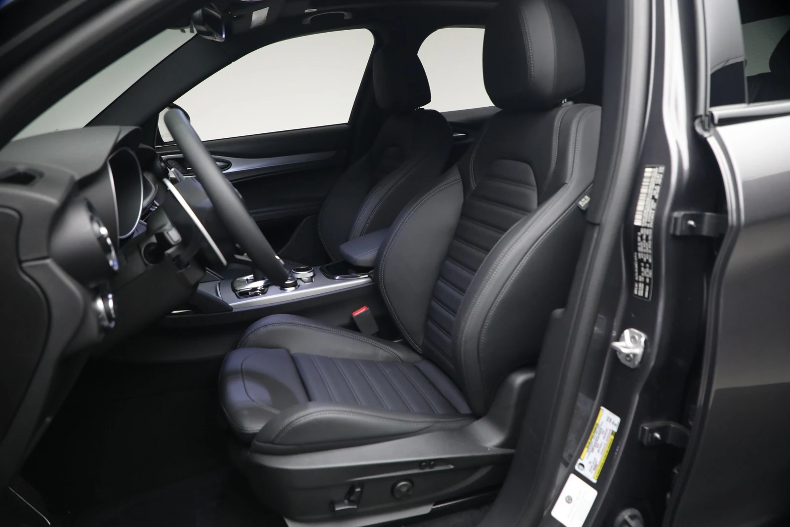 2026 Alfa Romeo Stelvio, 15/20