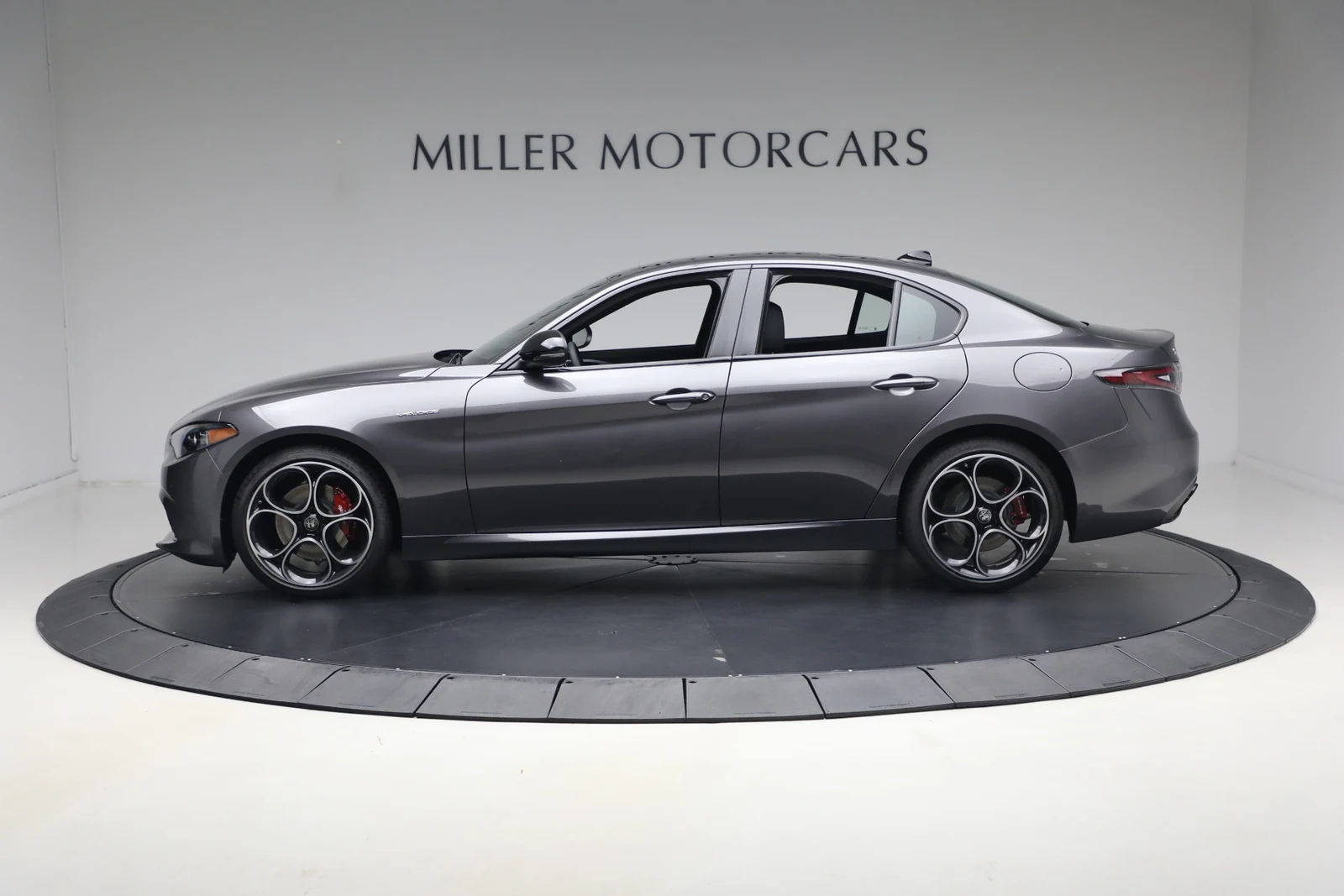 2026 Alfa Romeo Giulia Veloce, 3/20