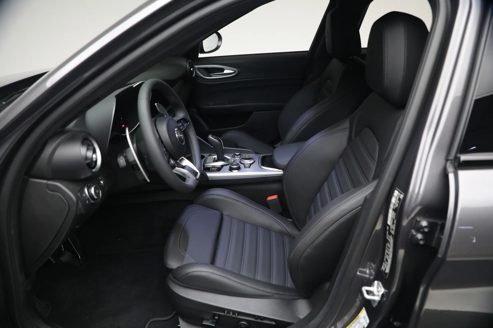 2026 Alfa Romeo Giulia Veloce, 13/20