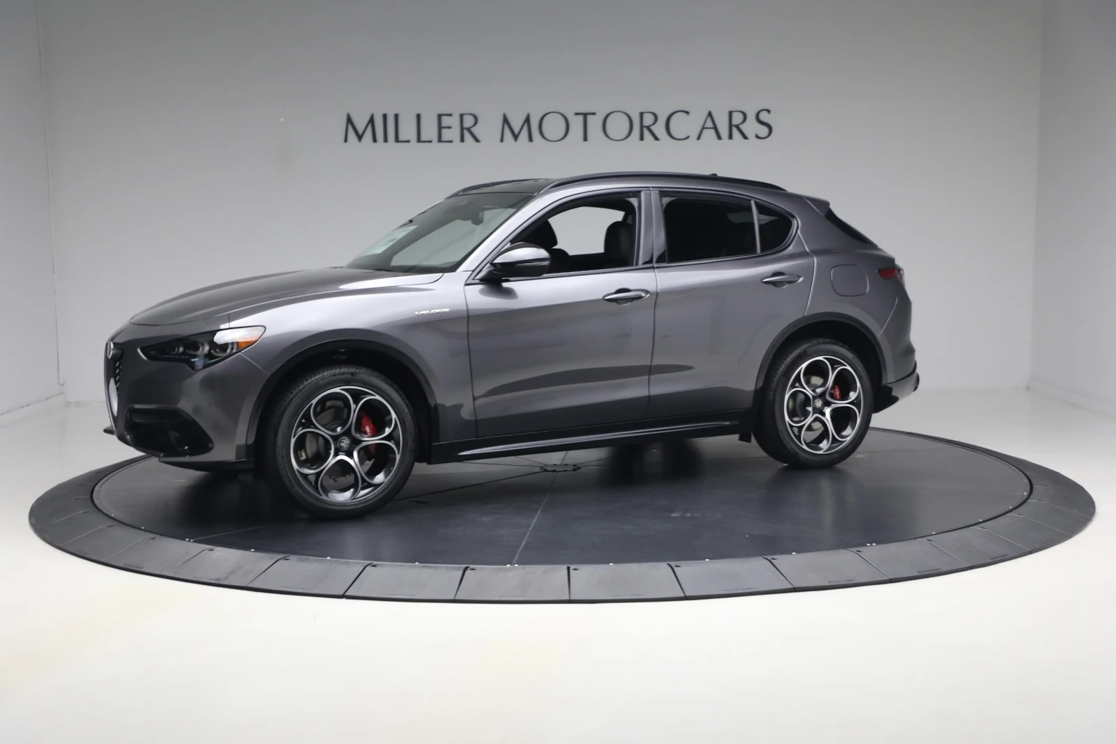 Alfa Romeo Stelvio Veloce | Alfa Romeo of Greenwich