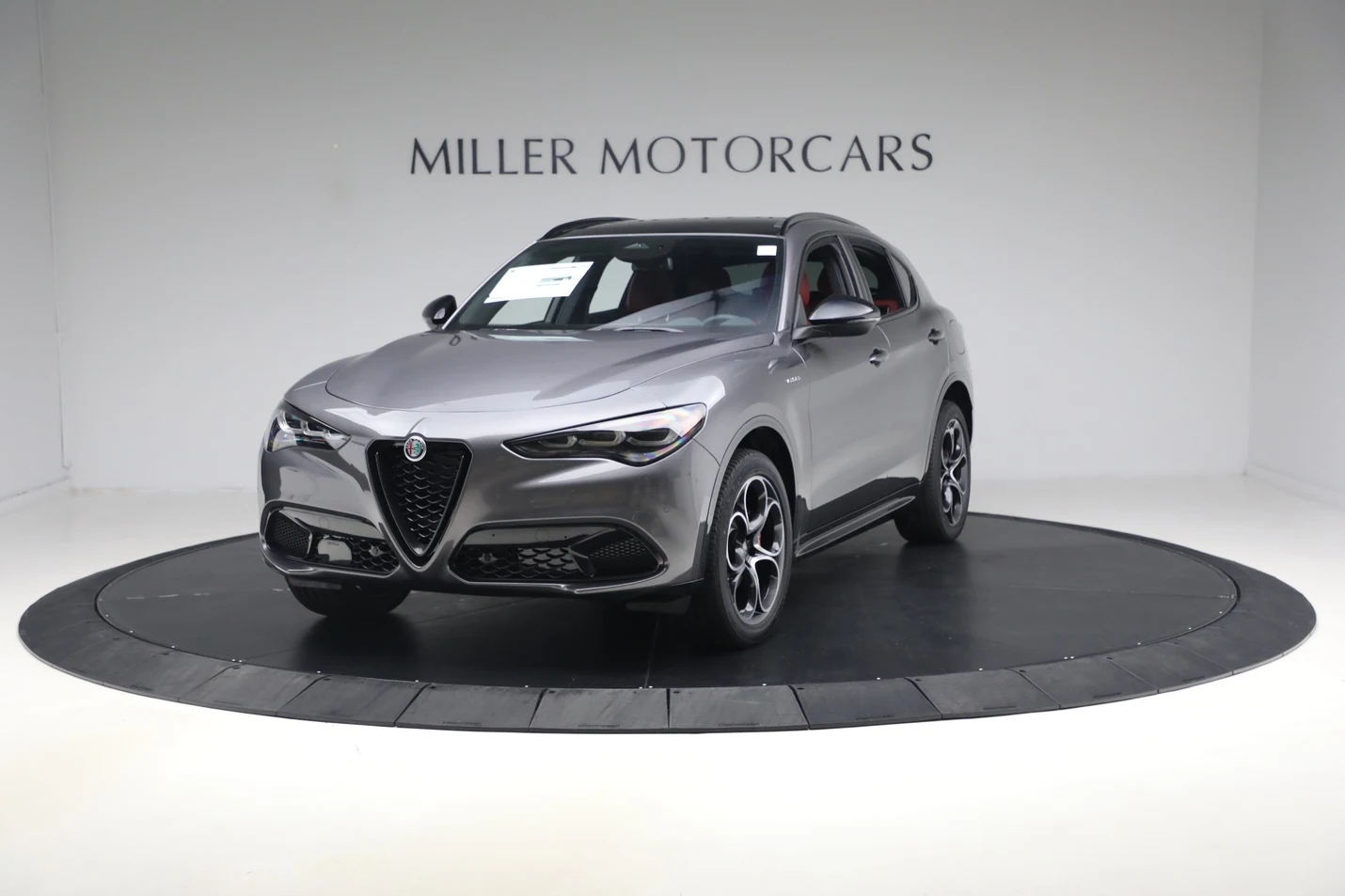 2026 Alfa Romeo Stelvio, 2/20