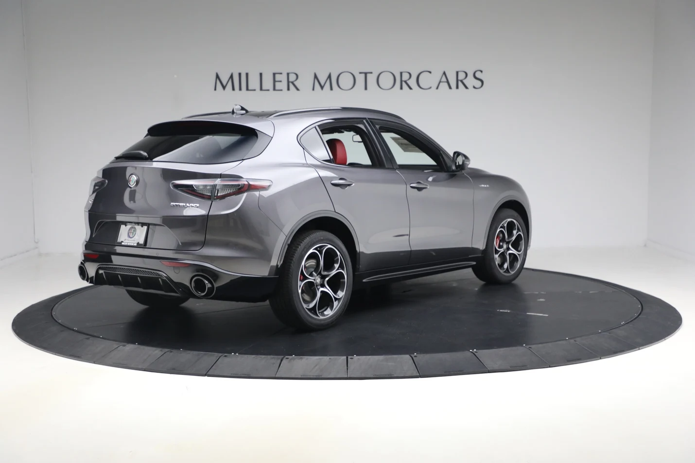 2026 Alfa Romeo Stelvio, 6/20