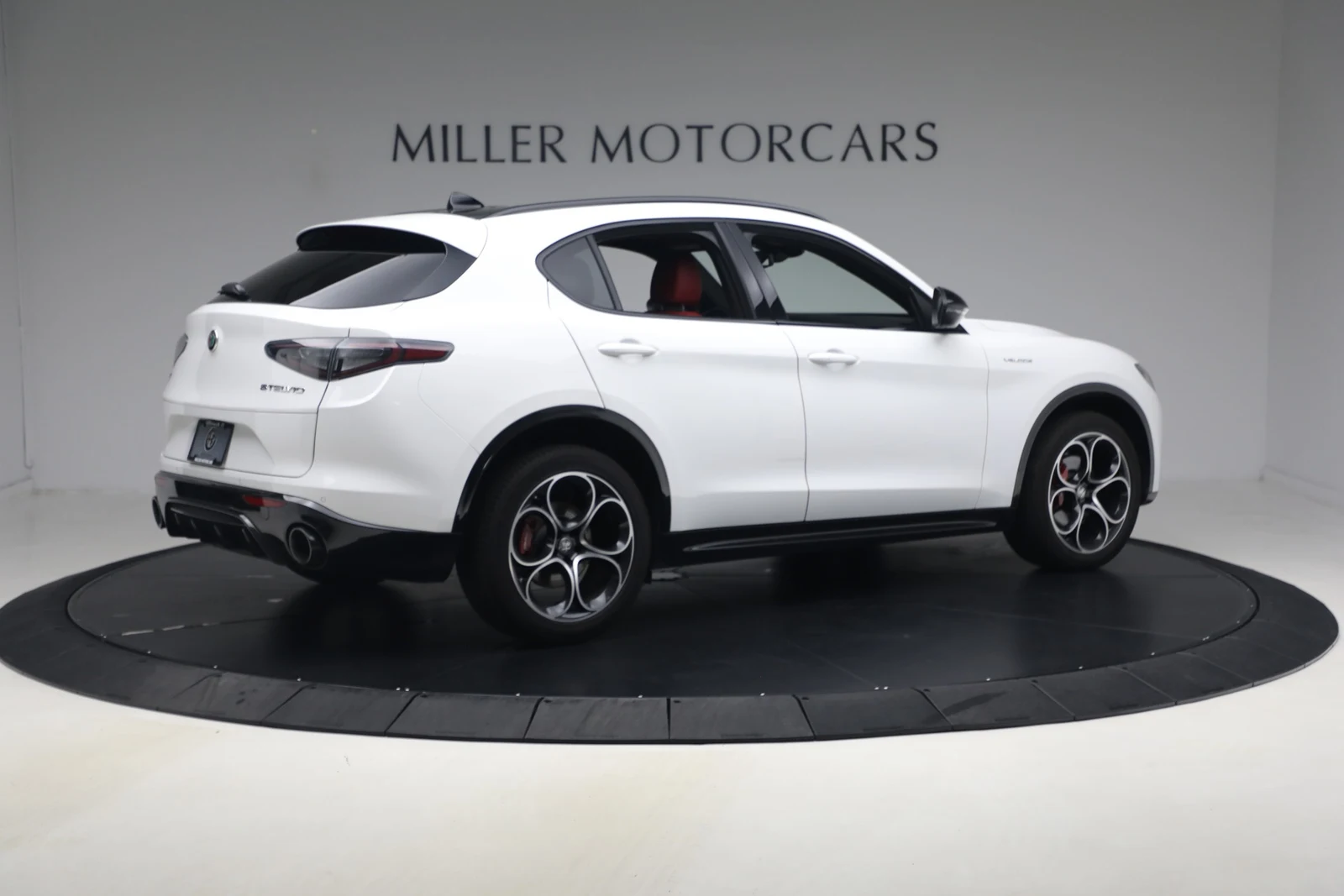 2026 Alfa Romeo Stelvio, 6/20