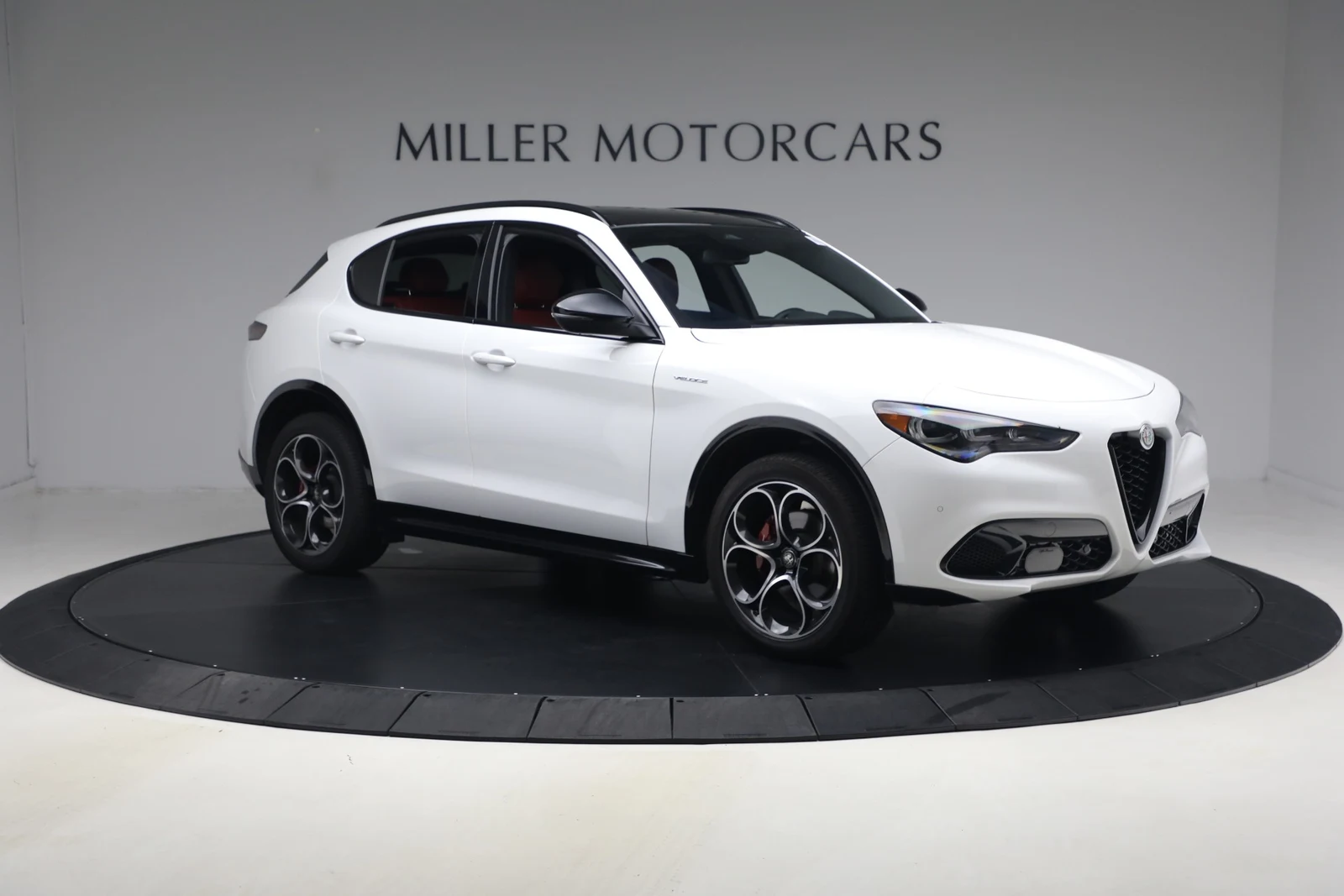 2026 Alfa Romeo Stelvio, 8/20