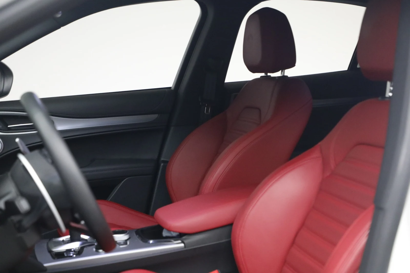2026 Alfa Romeo Stelvio, 10/20