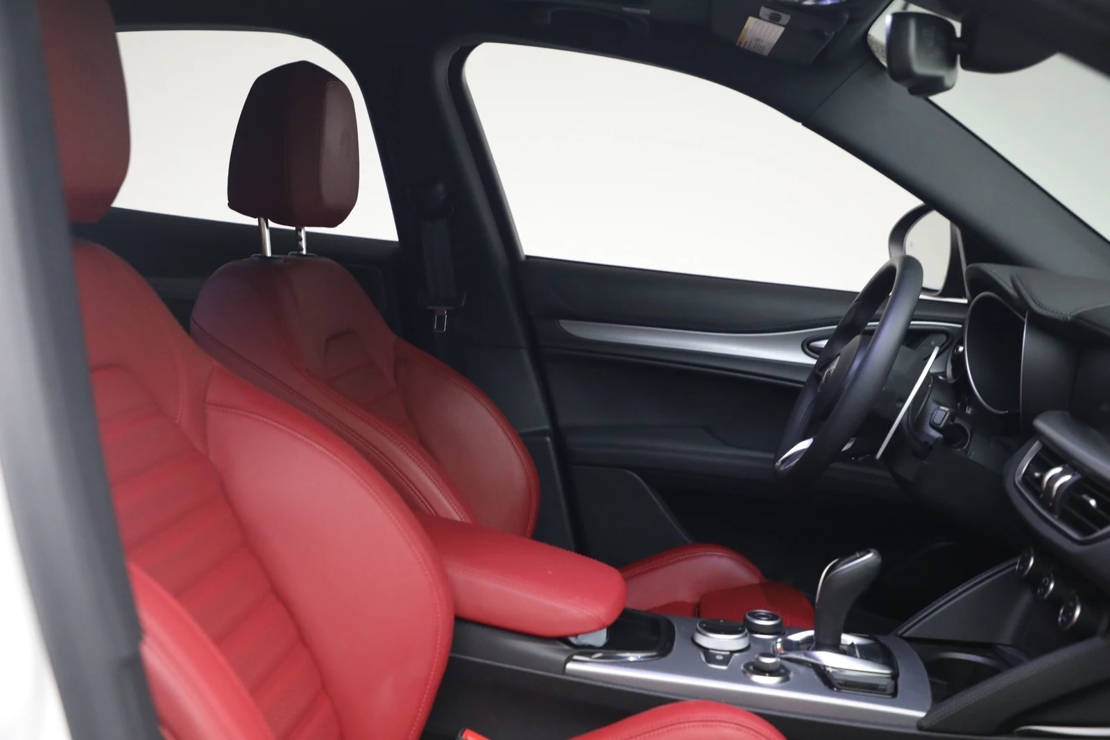 2026 Alfa Romeo Stelvio, 11/20