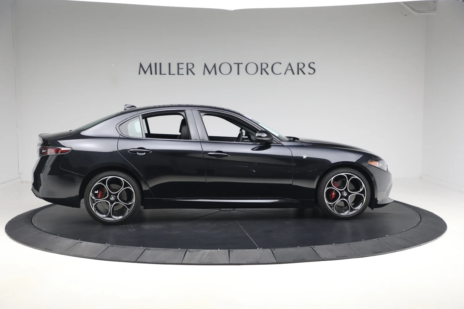 2024 Alfa Romeo Giulia Ti, 13/20
