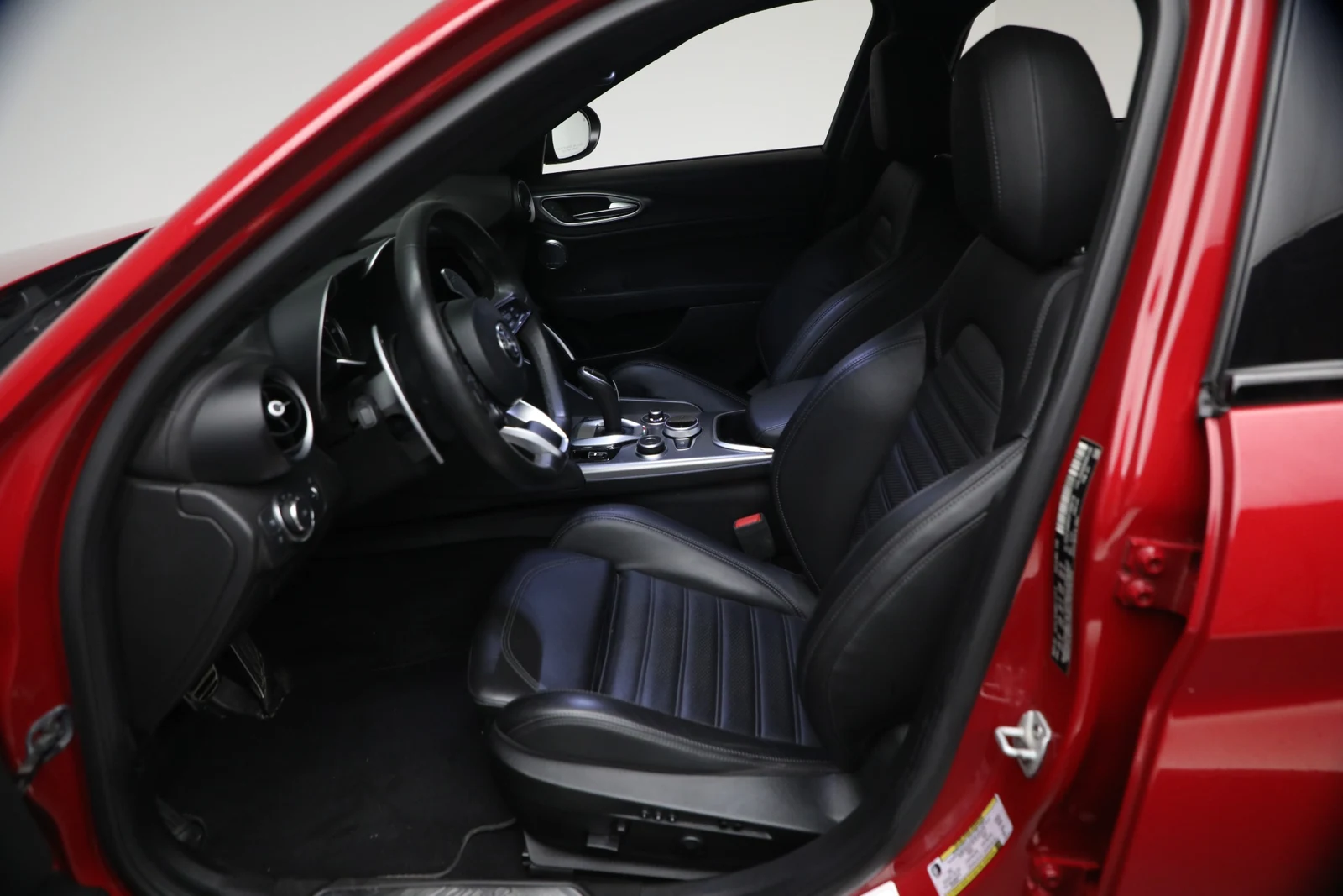 2023 Alfa Romeo Giulia Veloce, 15/20