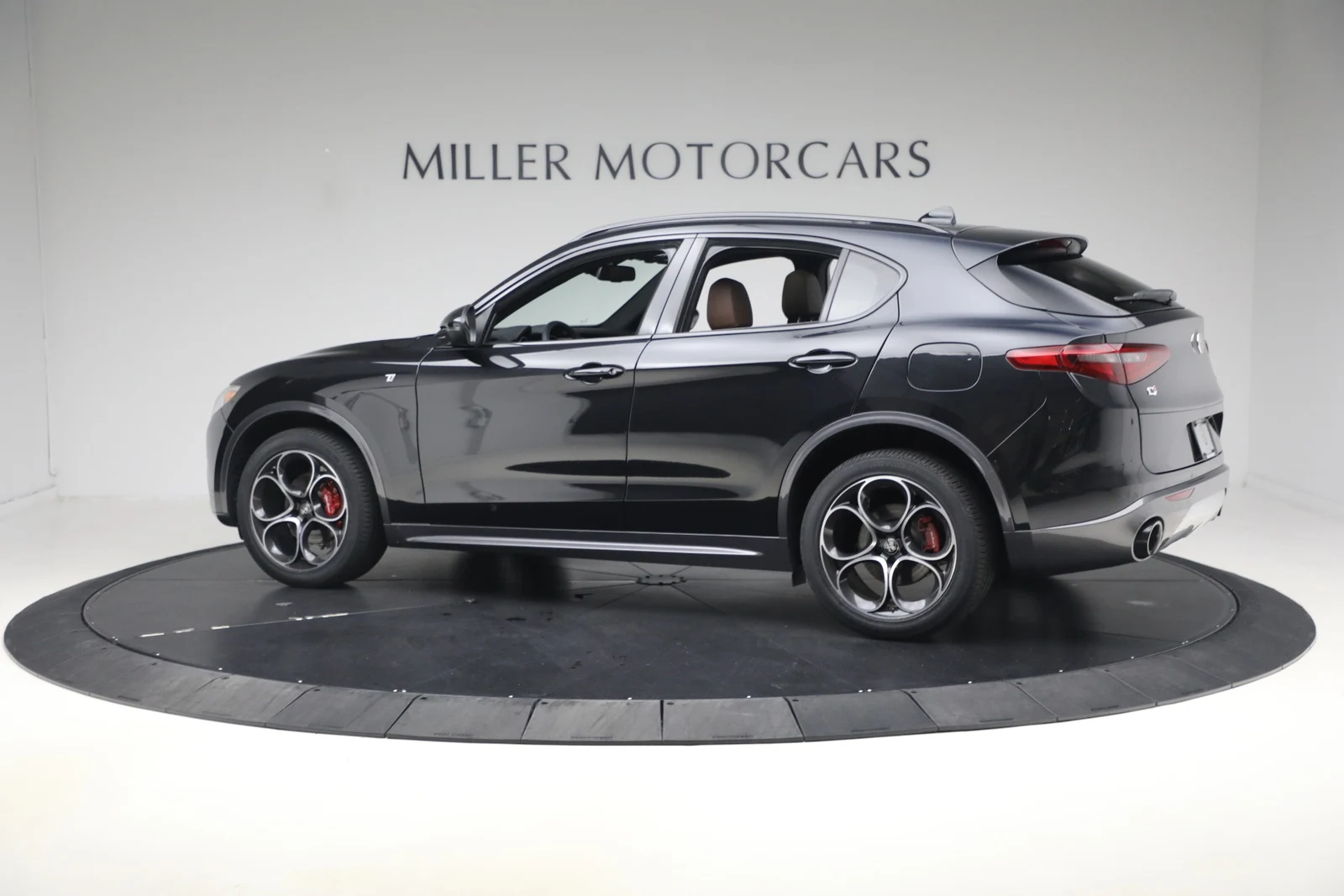 2023 Alfa Romeo Stelvio Ti, 5/20