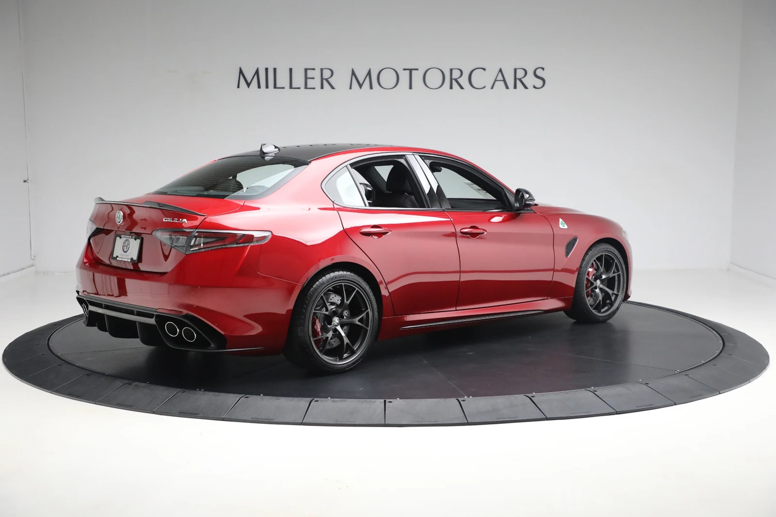 2024 Alfa Romeo Giulia Quadrifoglio, 11/20