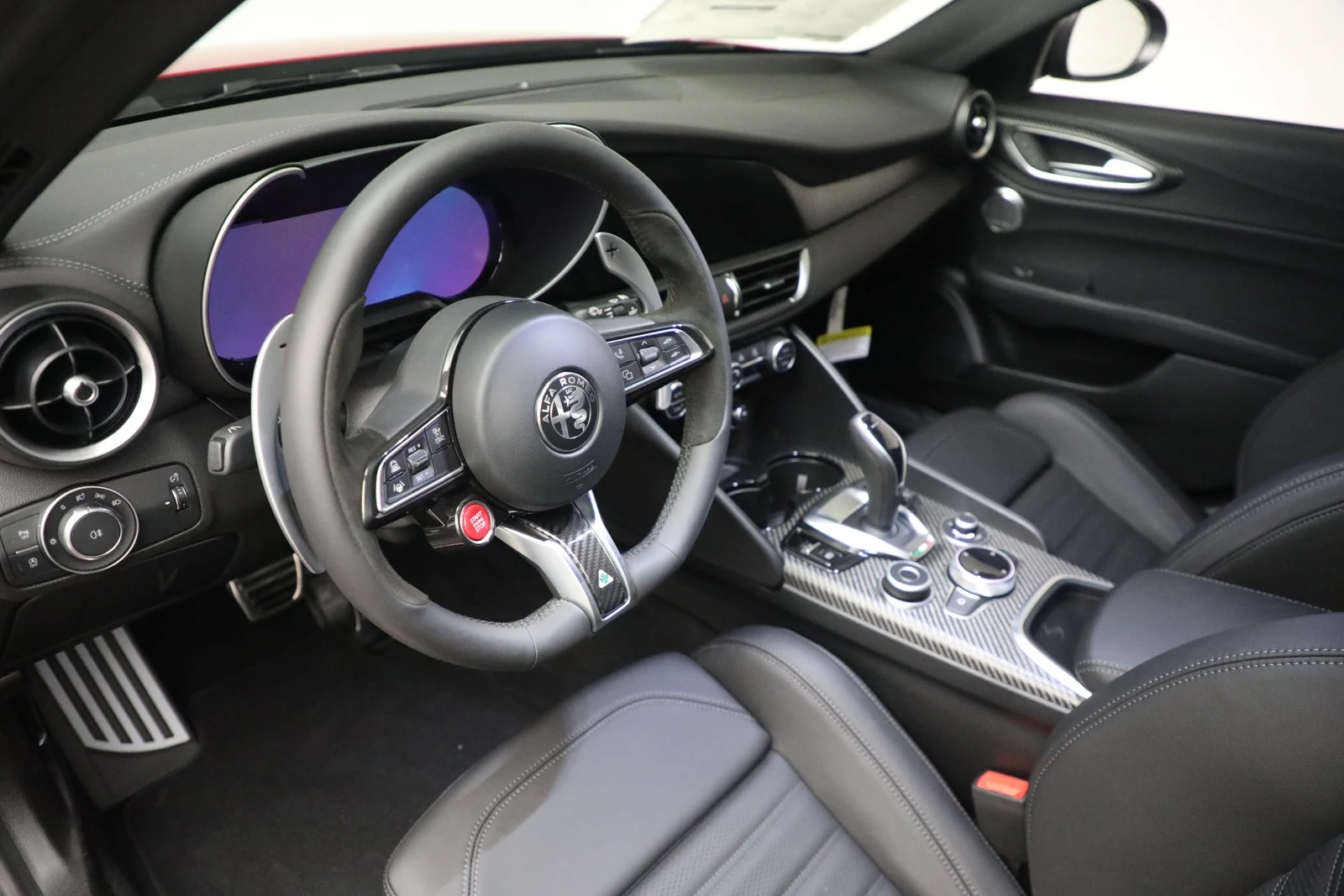 2024 Alfa Romeo Giulia Quadrifoglio, 17/20