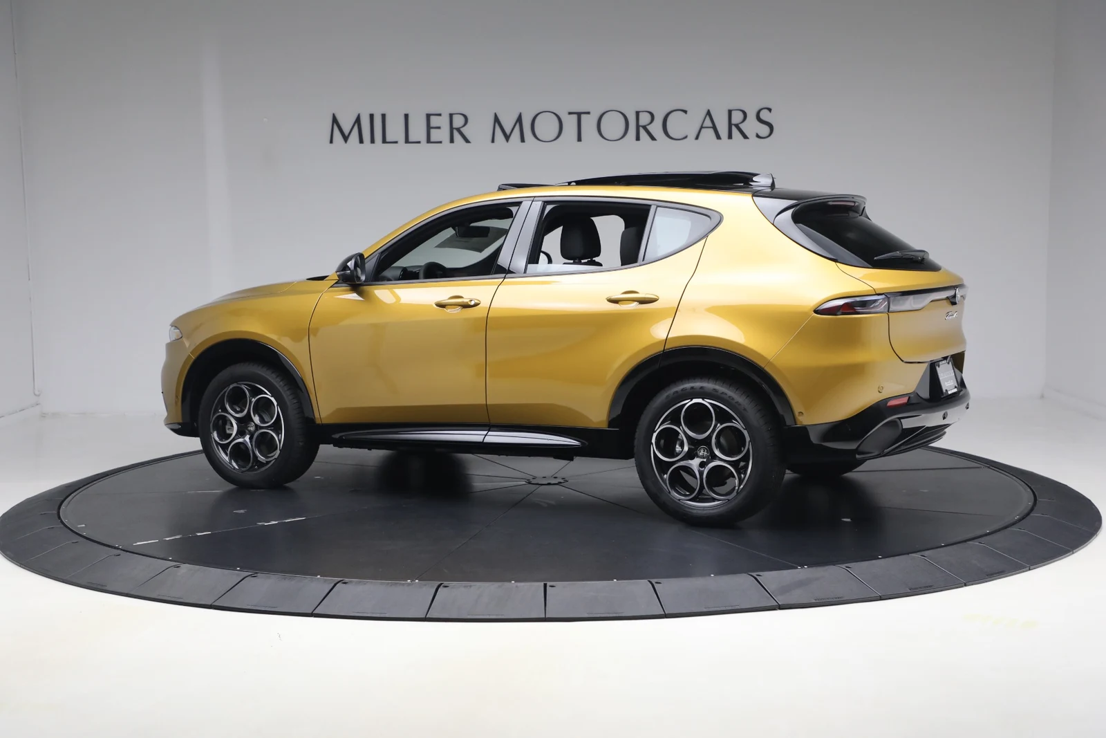 2026 Alfa Romeo Tonale Sprint, 4/23