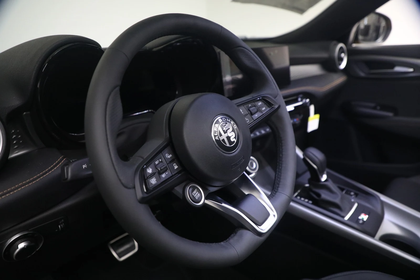 2026 Alfa Romeo Tonale Sprint, 12/23