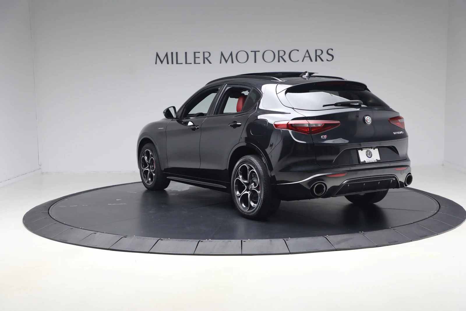 2023 Alfa Romeo Stelvio Veloce, 5/25