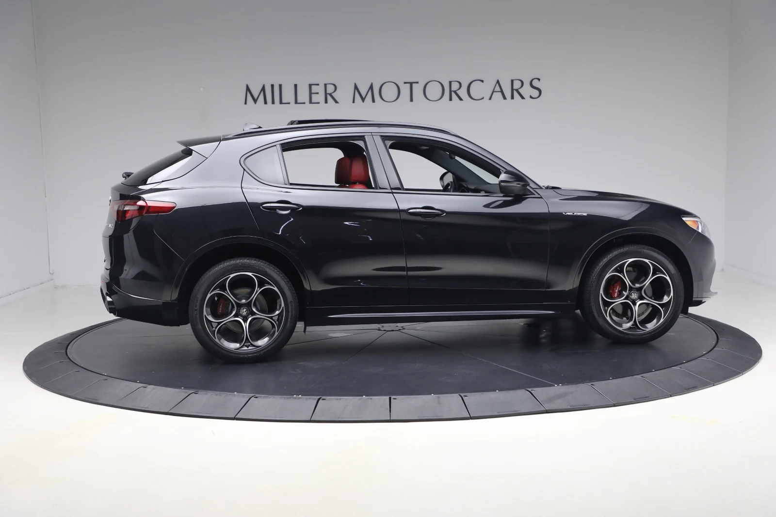 2023 Alfa Romeo Stelvio Veloce, 9/25
