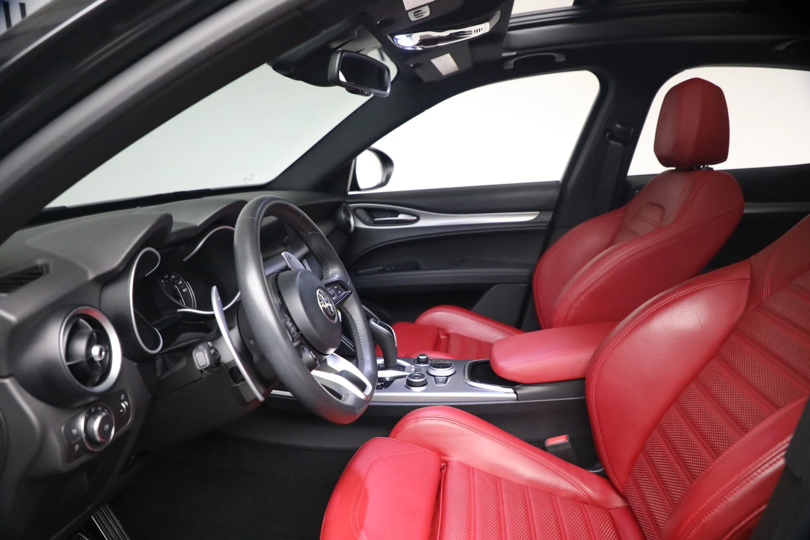 2023 Alfa Romeo Stelvio Veloce, 14/25