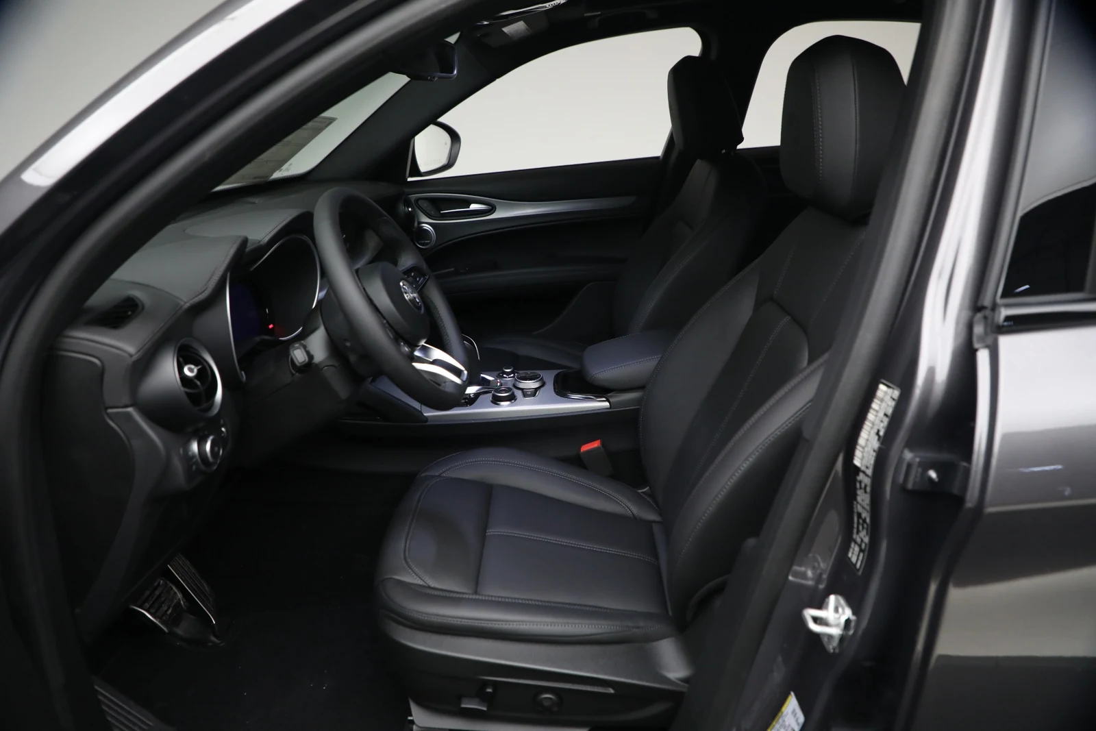 2026 Alfa Romeo Stelvio, 14/20