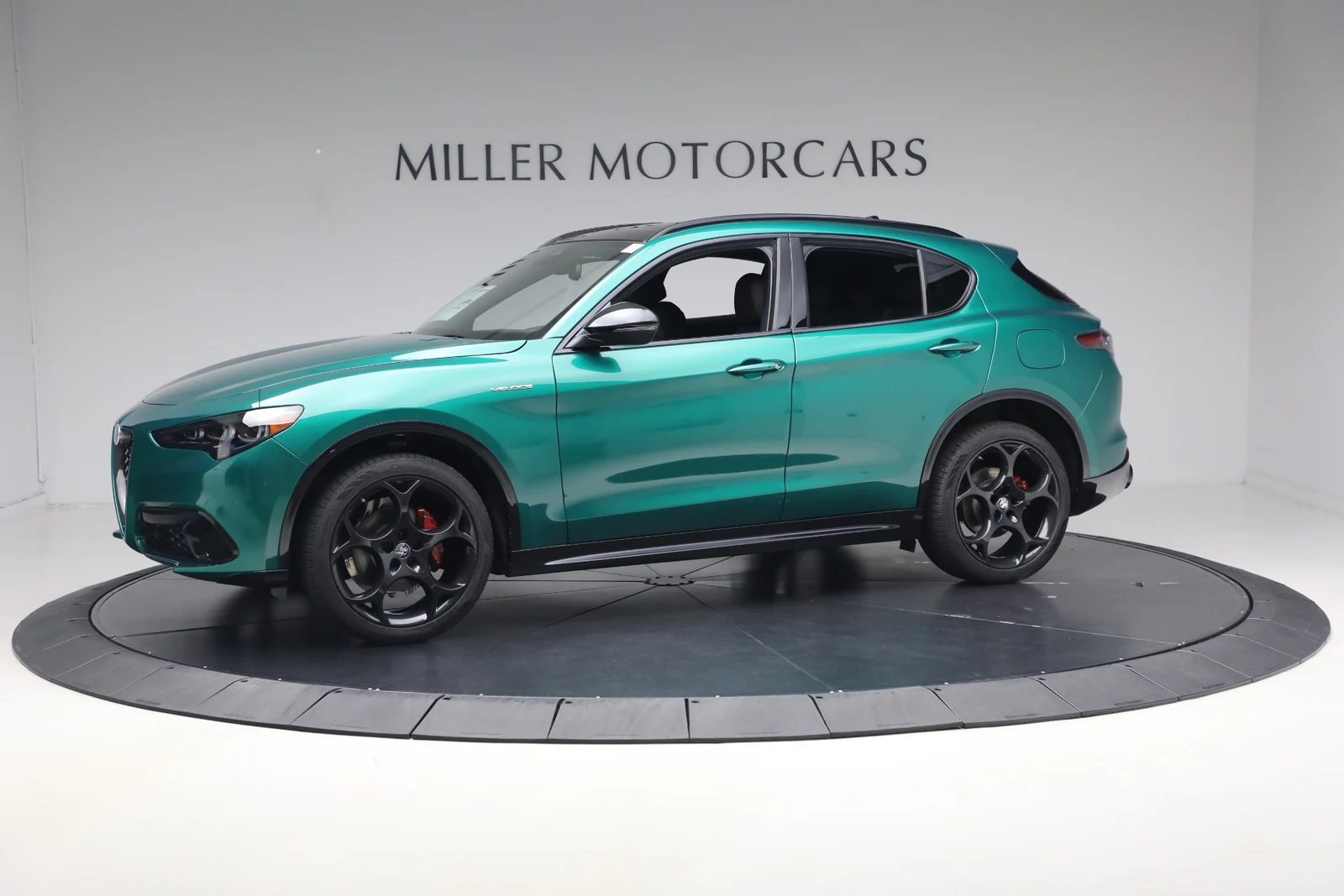 Alfa Romeo Stelvio Veloce | Alfa Romeo of Westport