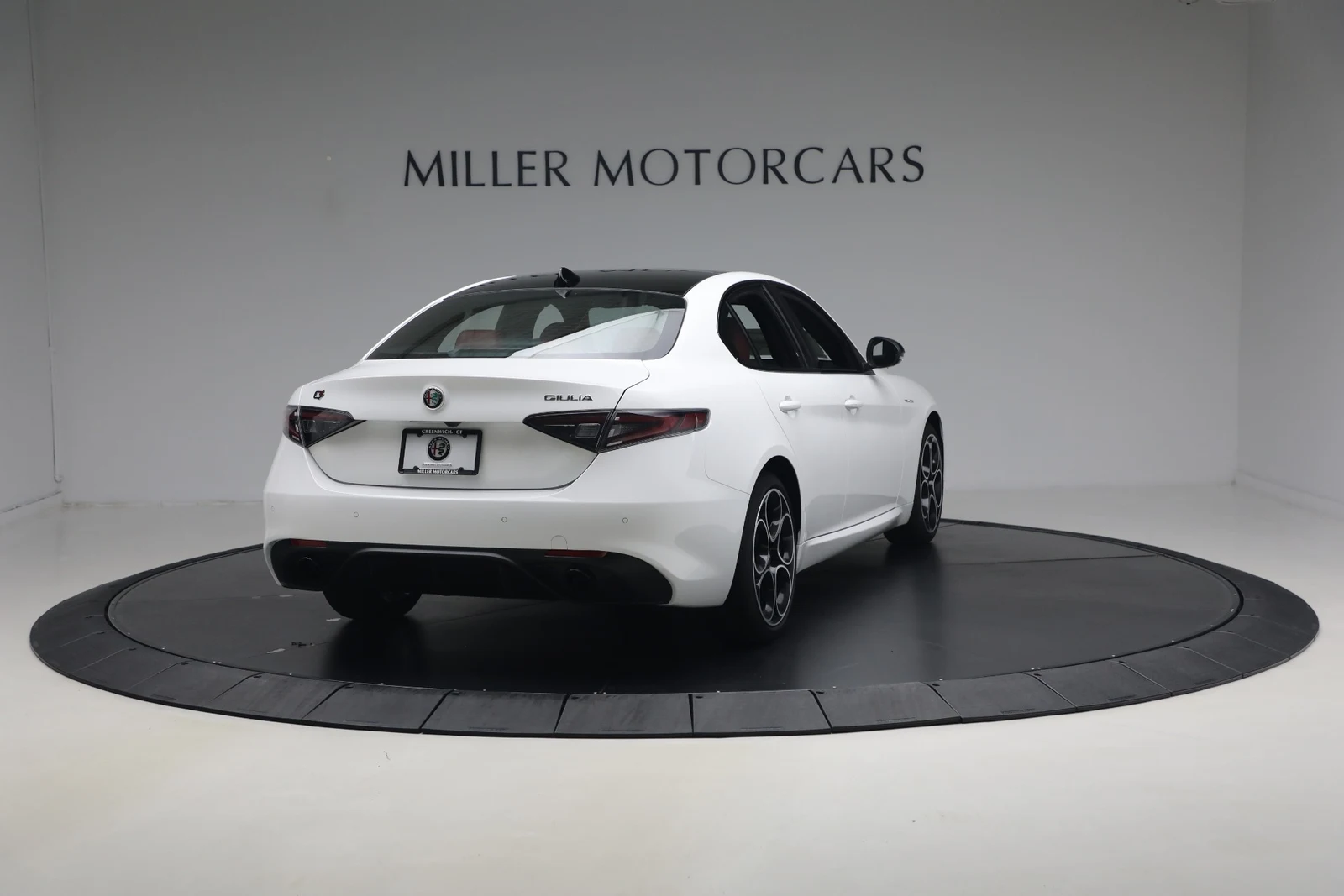 2026 Alfa Romeo Giulia Veloce, 8/20