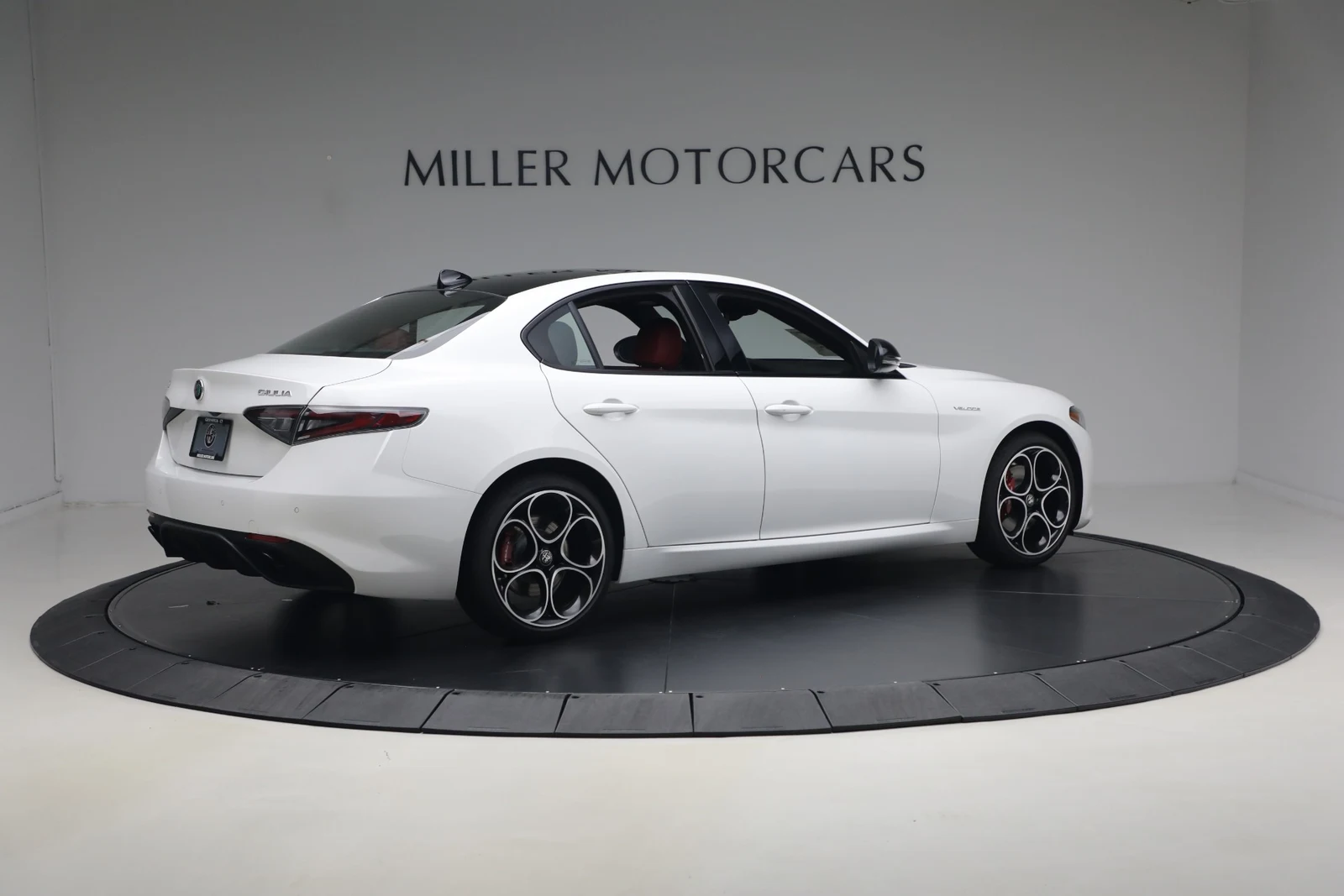 2026 Alfa Romeo Giulia Veloce, 9/20