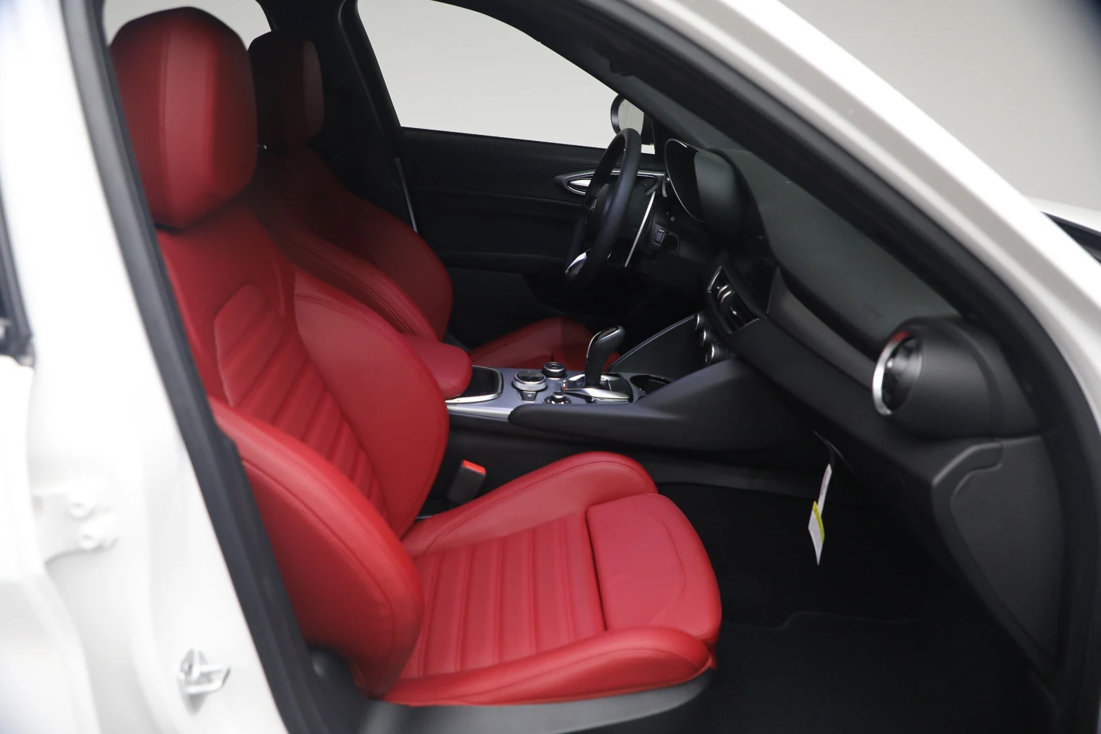 2026 Alfa Romeo Giulia Veloce, 15/20