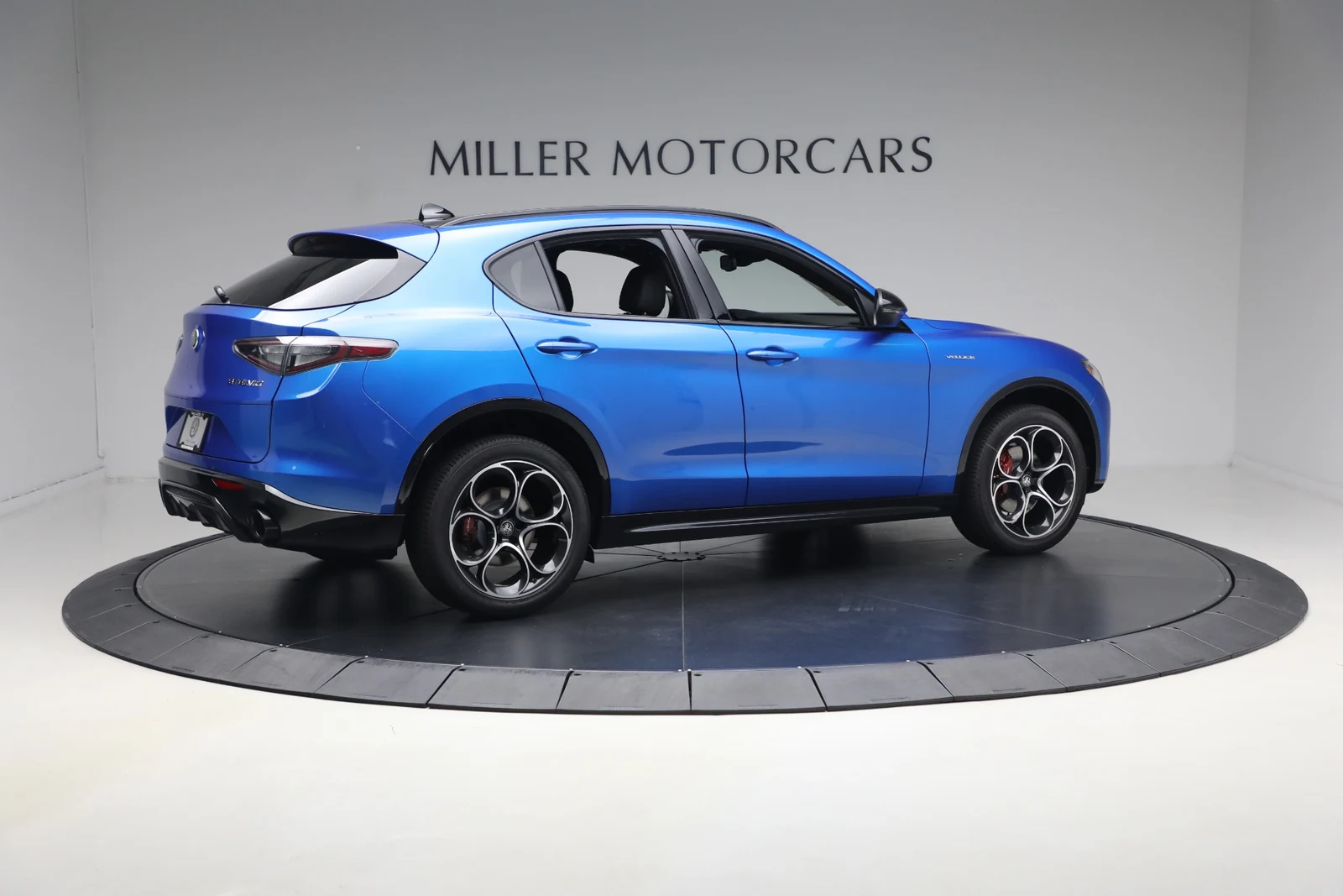2026 Alfa Romeo Stelvio Veloce, 8/20