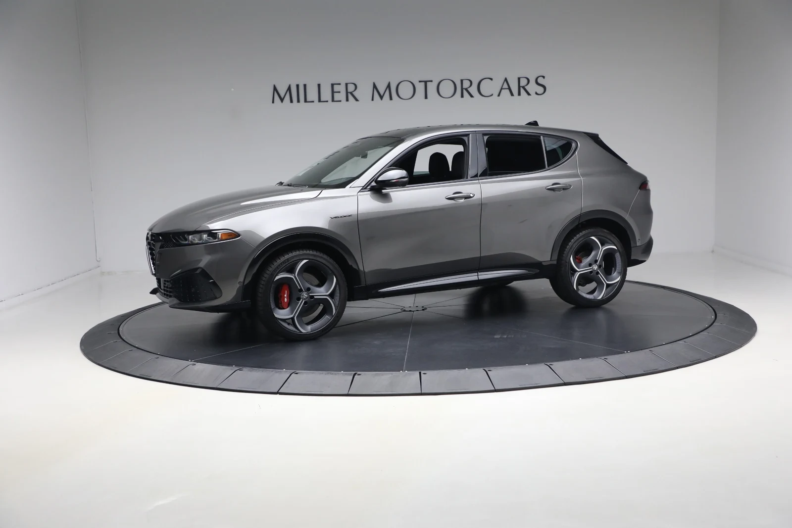 Alfa Romeo Tonale Veloce | Alfa Romeo of Westport