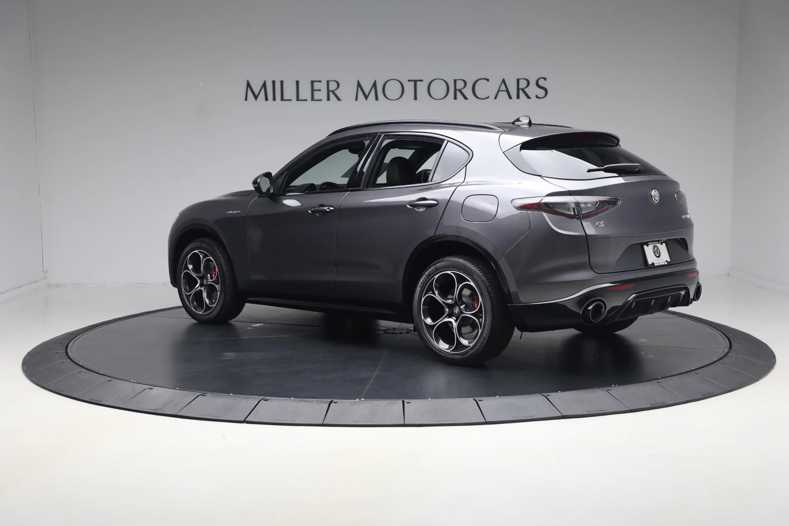 2026 Alfa Romeo Stelvio, 4/20
