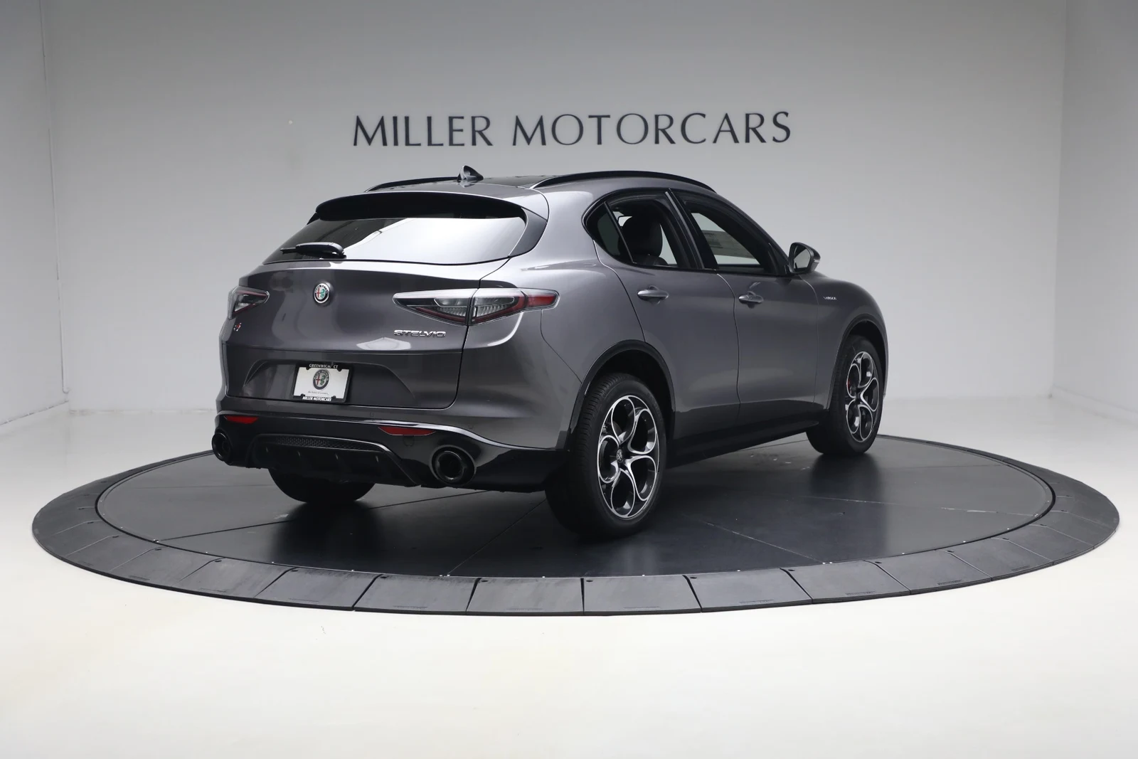 2026 Alfa Romeo Stelvio, 7/20