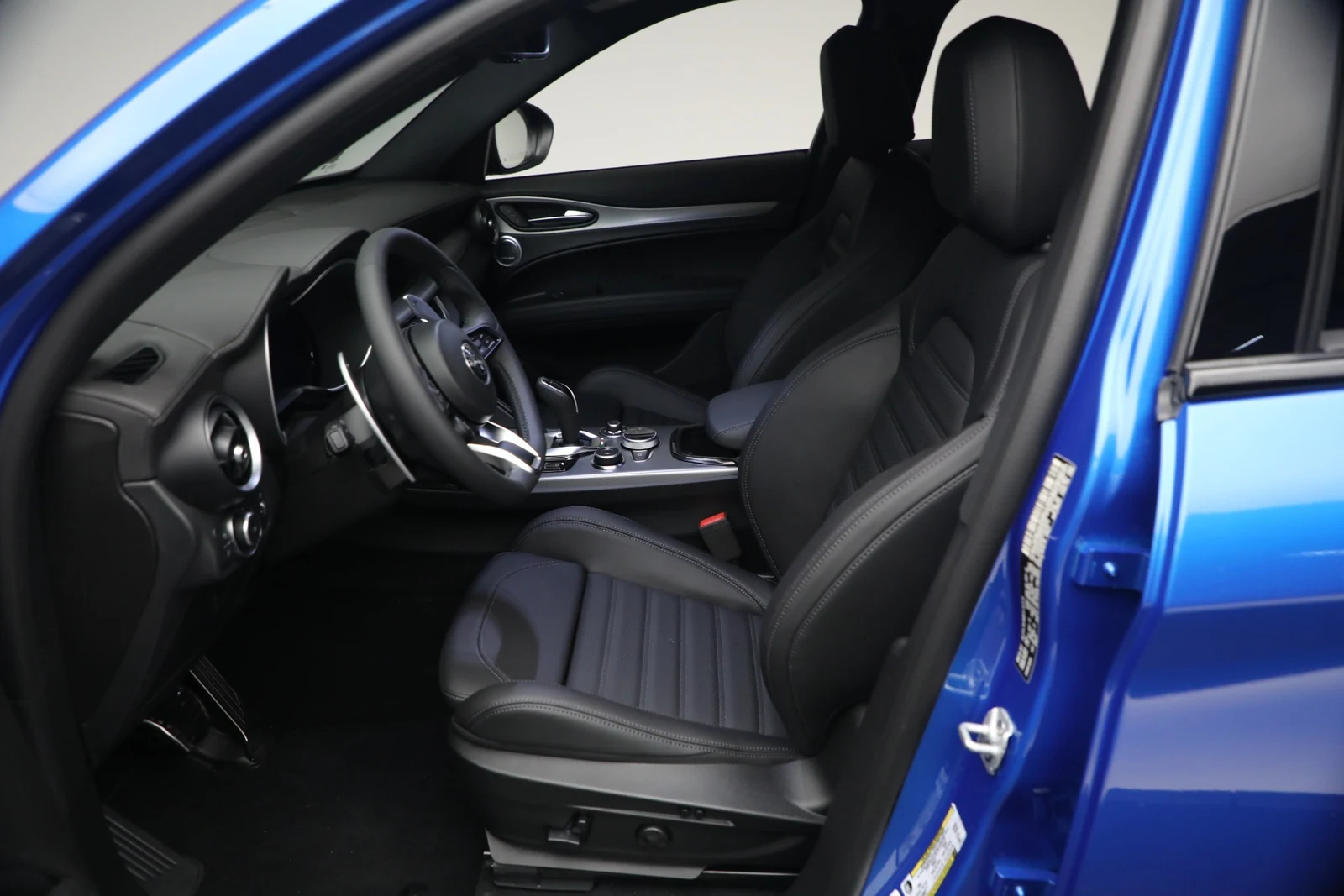 2026 Alfa Romeo Stelvio Veloce, 14/20