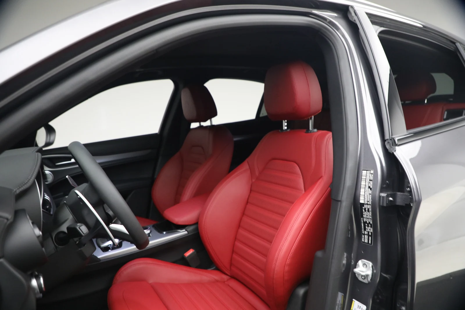2026 Alfa Romeo Stelvio, 10/20