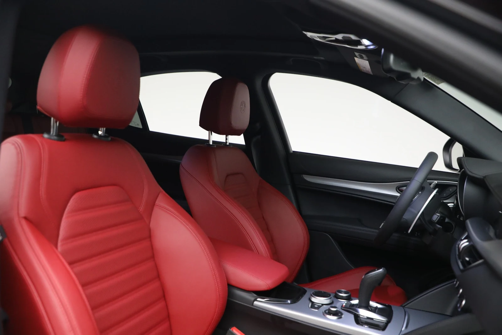 2026 Alfa Romeo Stelvio, 11/20