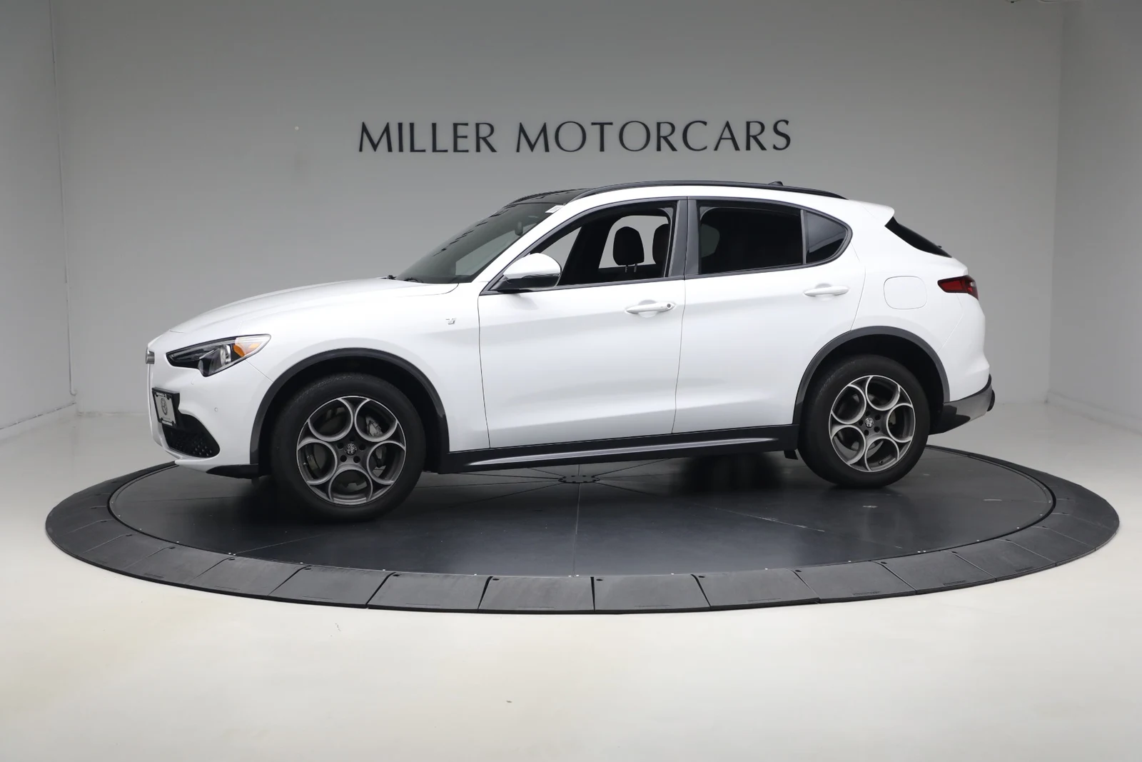 Alfa Romeo Stelvio Ti | Alfa Romeo of Westport