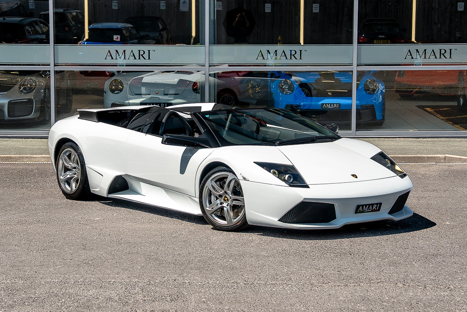 Seller photograph: Lamborghini Murciélago LP640 Roadster Bianco Isis