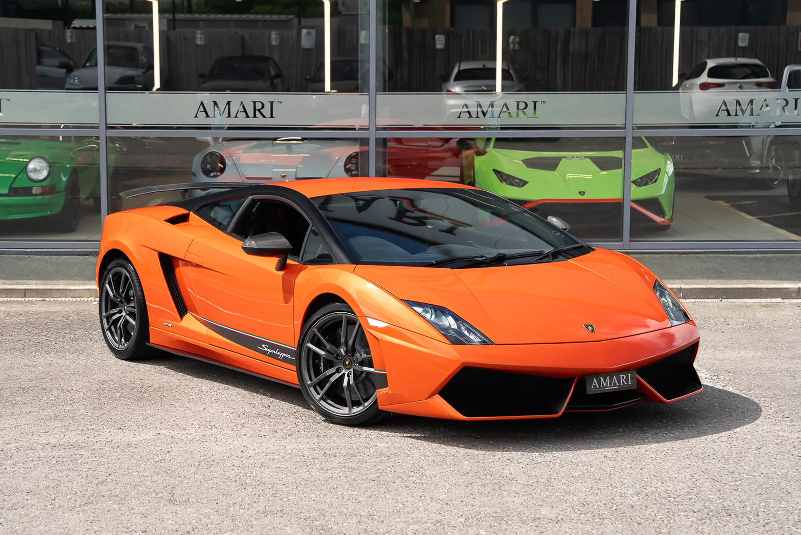 Seller photograph: Lamborghini Gallardo LP570-4 Superleggera Edizione Tecnica Orange