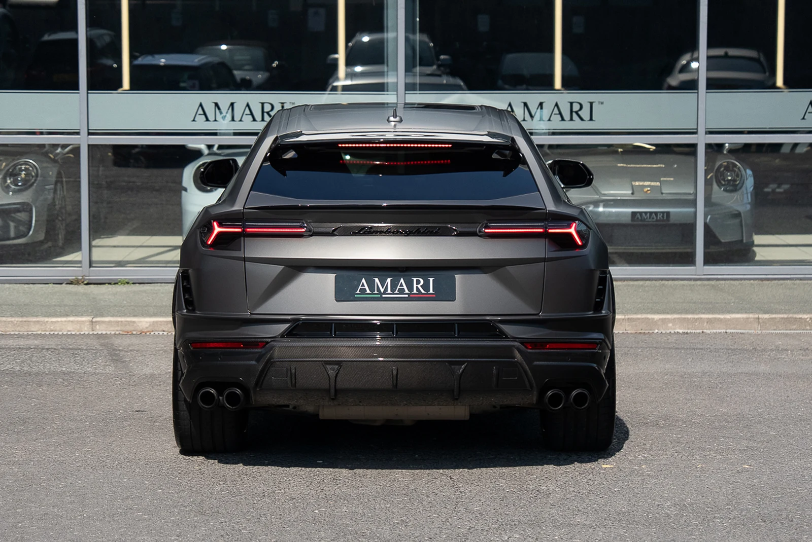 Lamborghini Urus Performante, 8/10