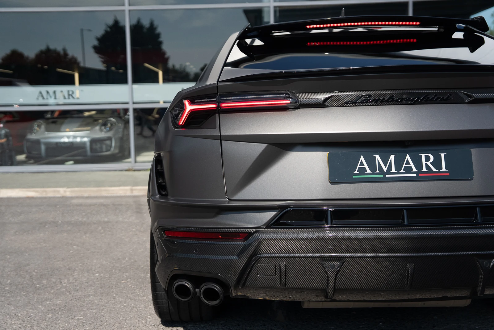 Lamborghini Urus Performante, 9/10