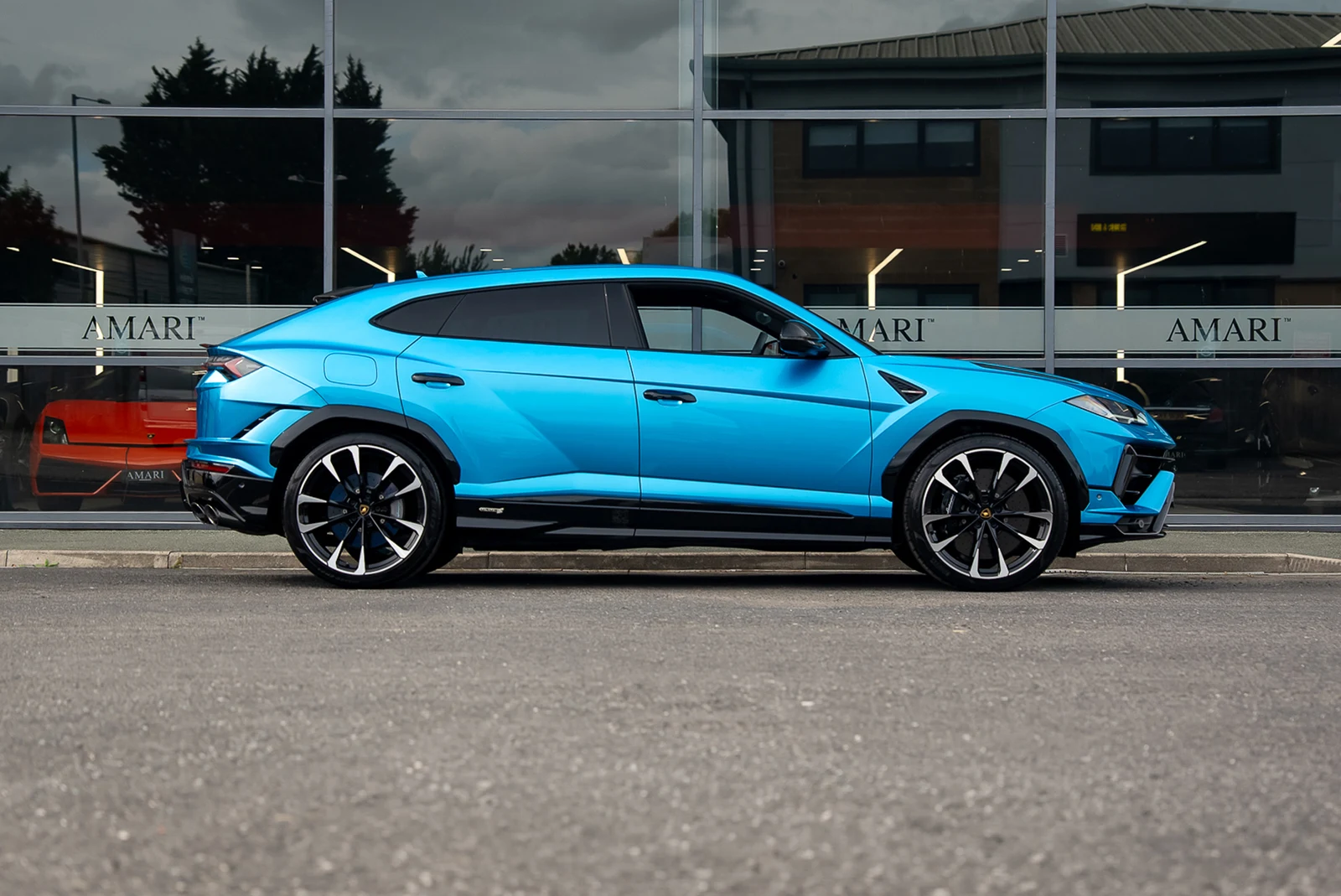 Lamborghini Urus S, 2/10