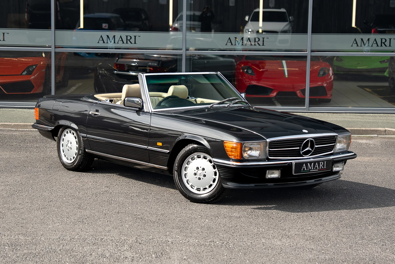Seller photograph: Mercedes-Benz 500 SL (R107) Blue Black metallic