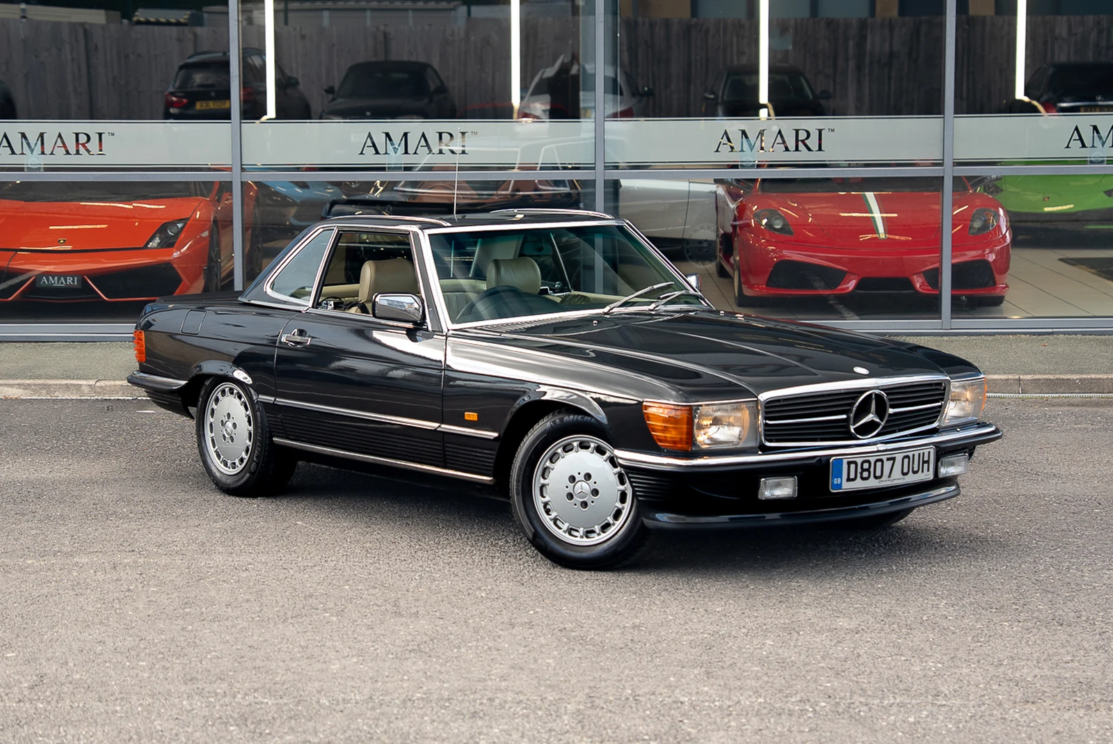 Mercedes-Benz 500 SL (R107), 2/10