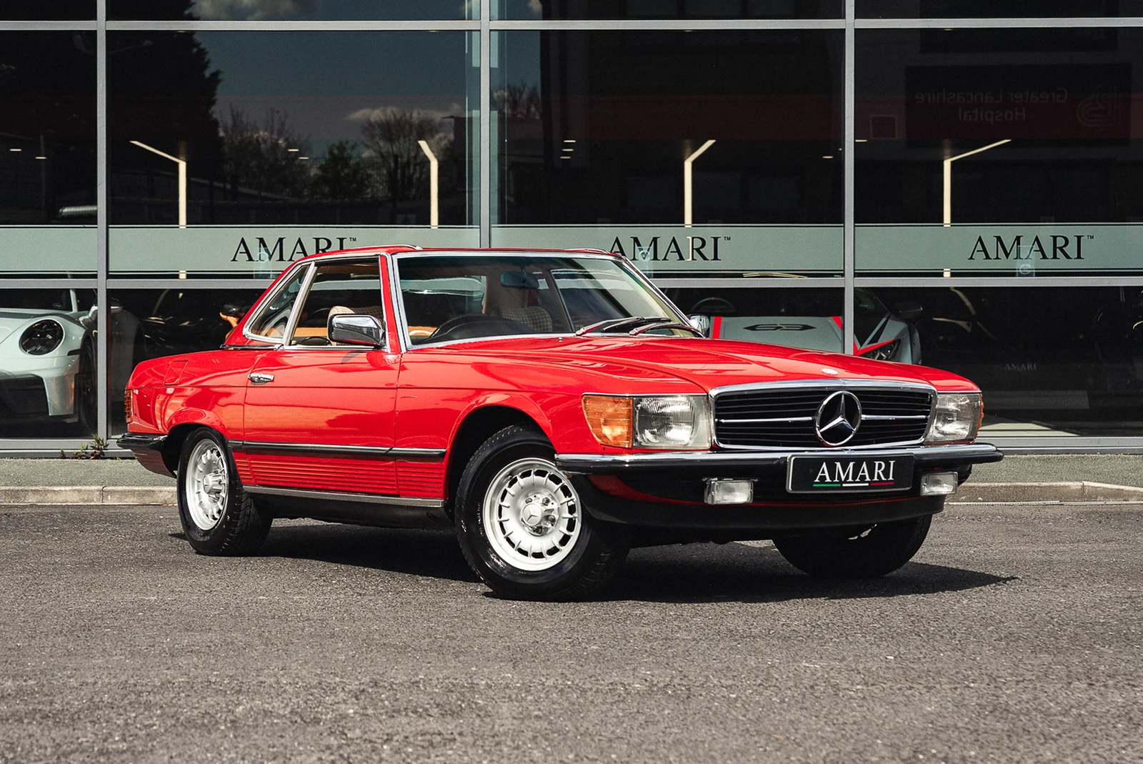 Mercedes-Benz 380 SL (R107), 2/10