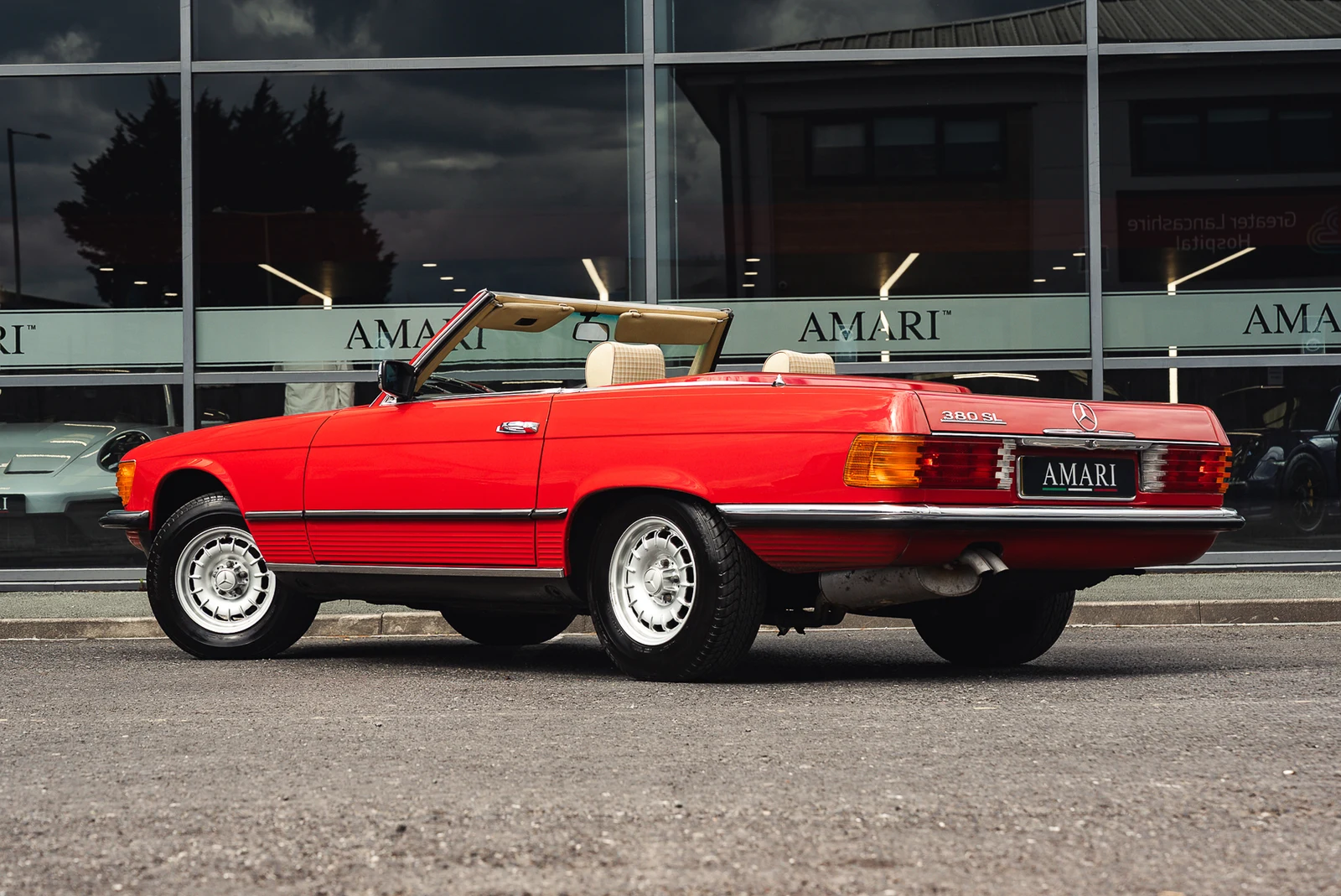 Mercedes-Benz 380 SL (R107), 5/10