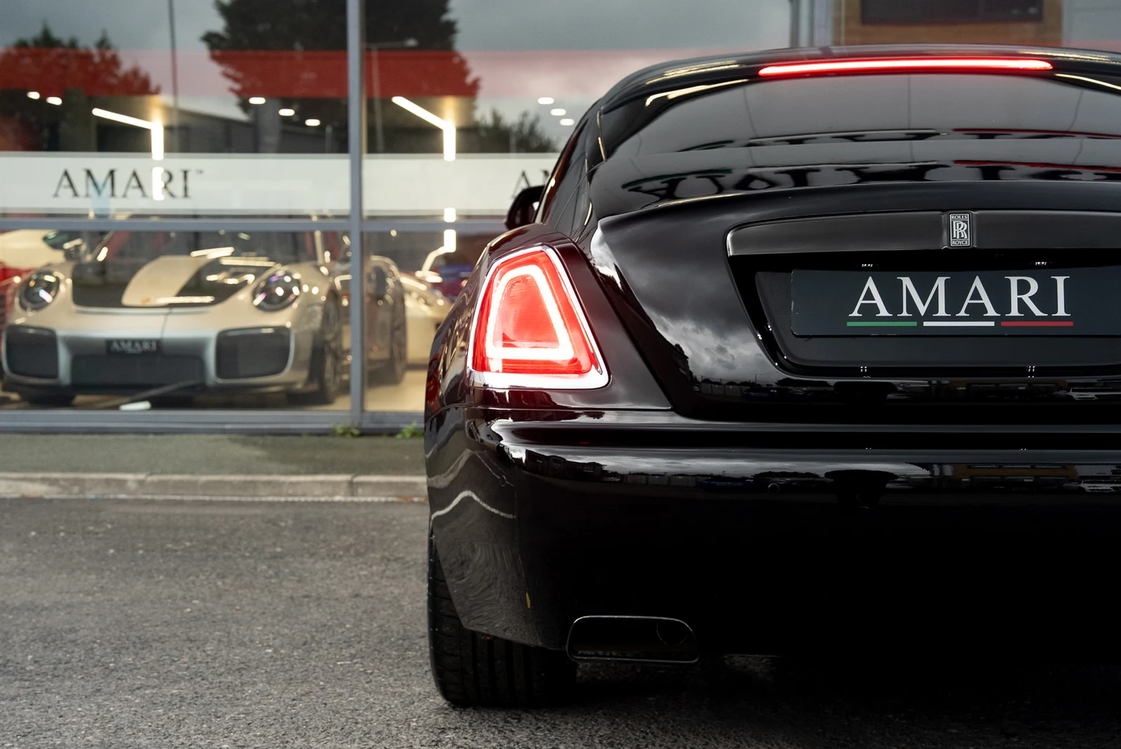 Rolls-Royce Wraith Black Badge, 9/10