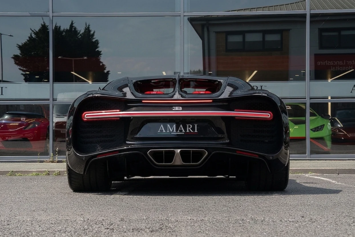 Bugatti Chiron, 7/10