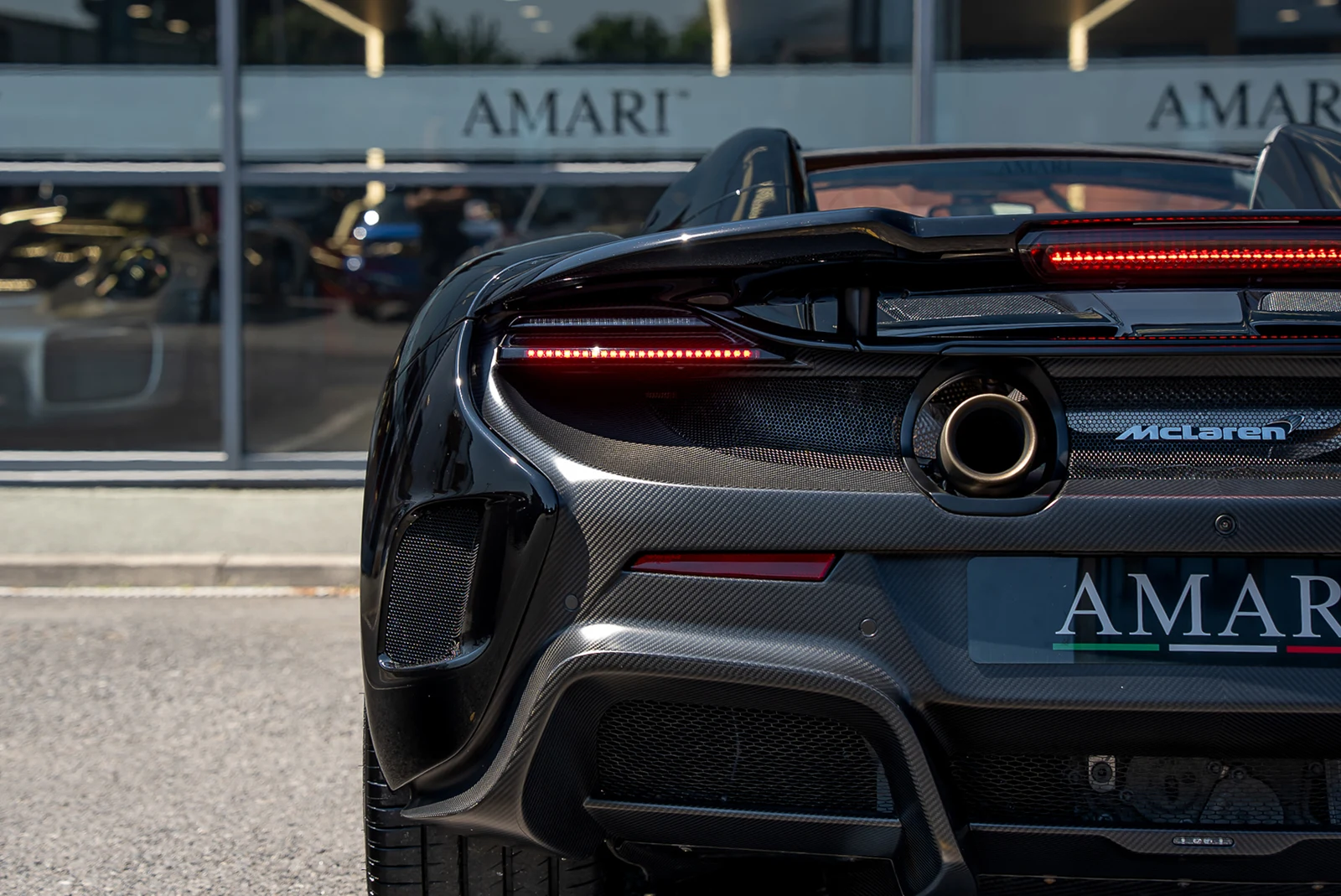 McLaren 675LT Spider, 10/10